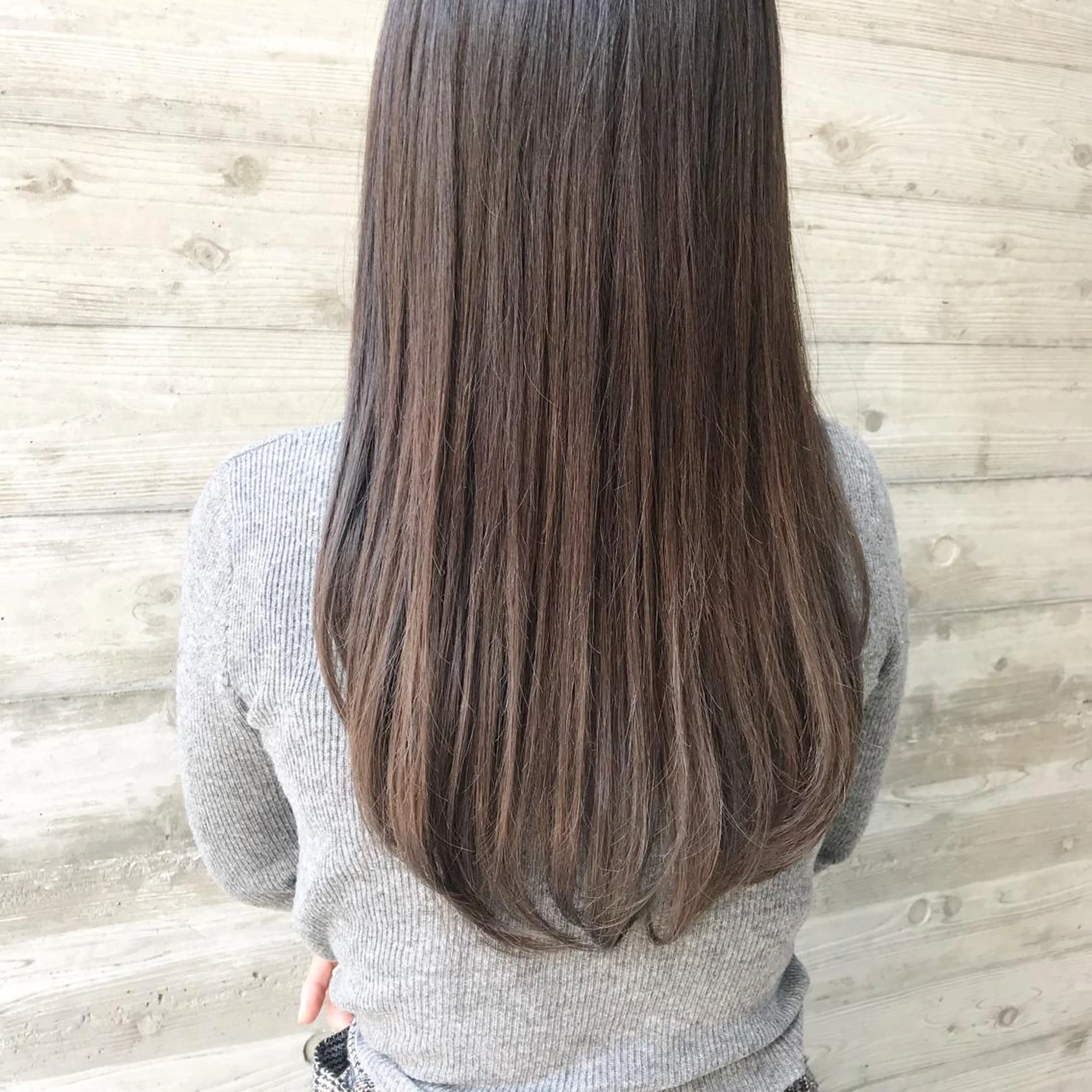 ロング カラー Click所属・クニモトハルナ ボブ/柔らかカラーのヘアスタイル