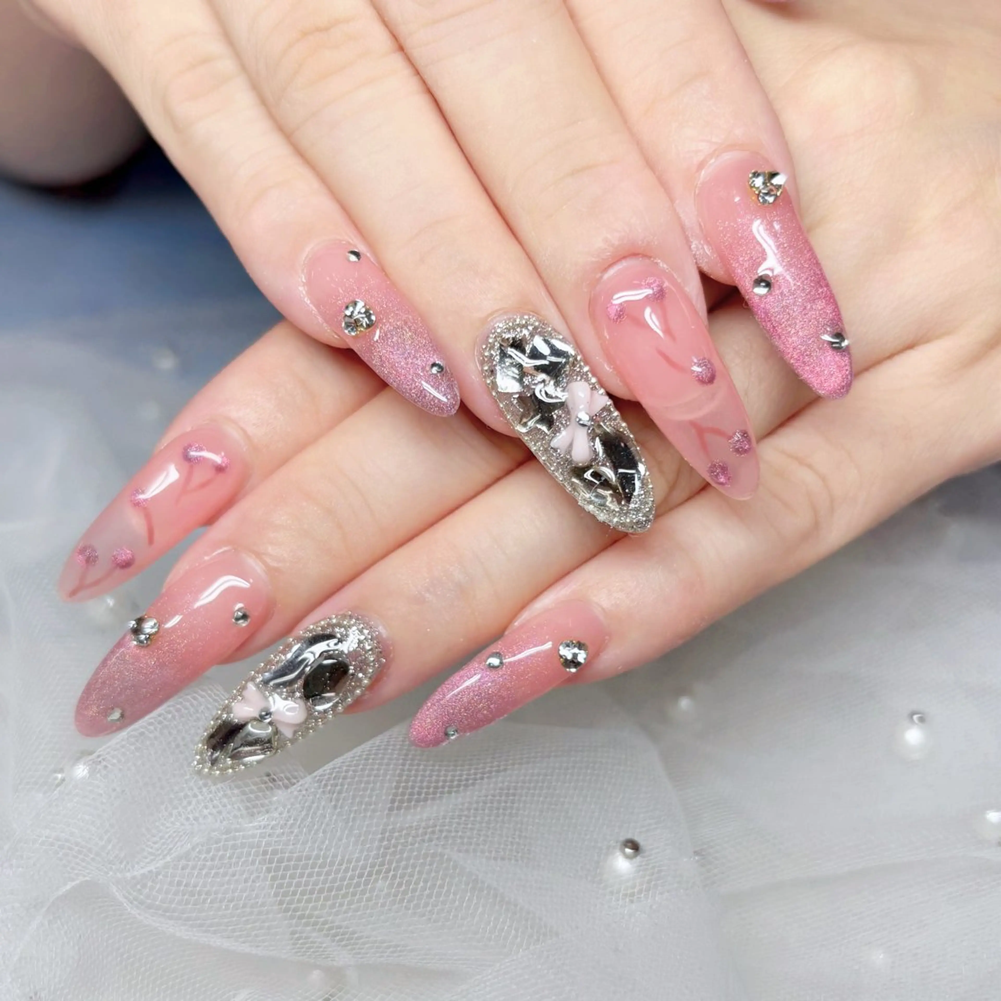 ネイル ハンドネイル H3 Nail Tsuki🦋💙のネイルデザイン