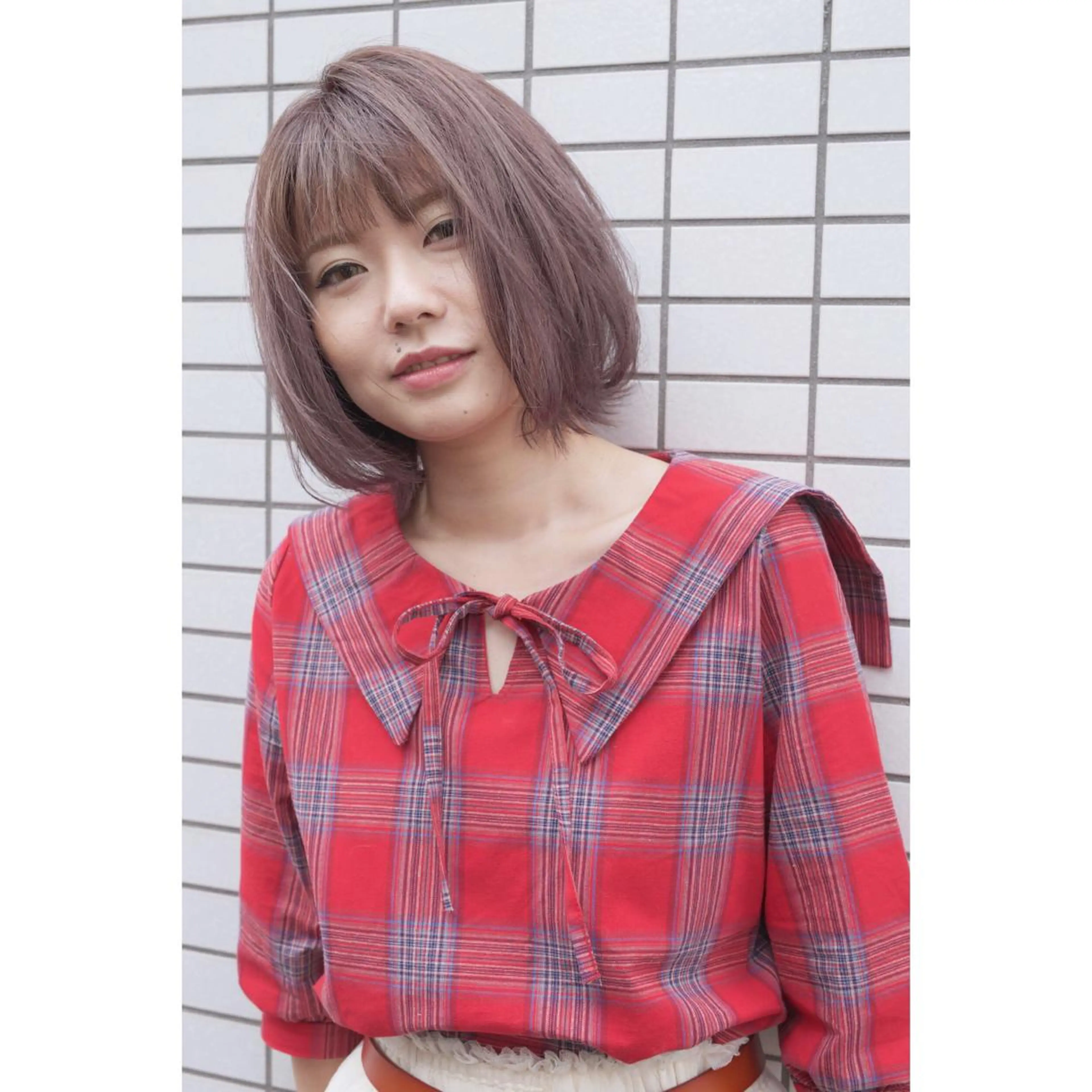 ミディアム カラー fio マナミのヘアスタイル