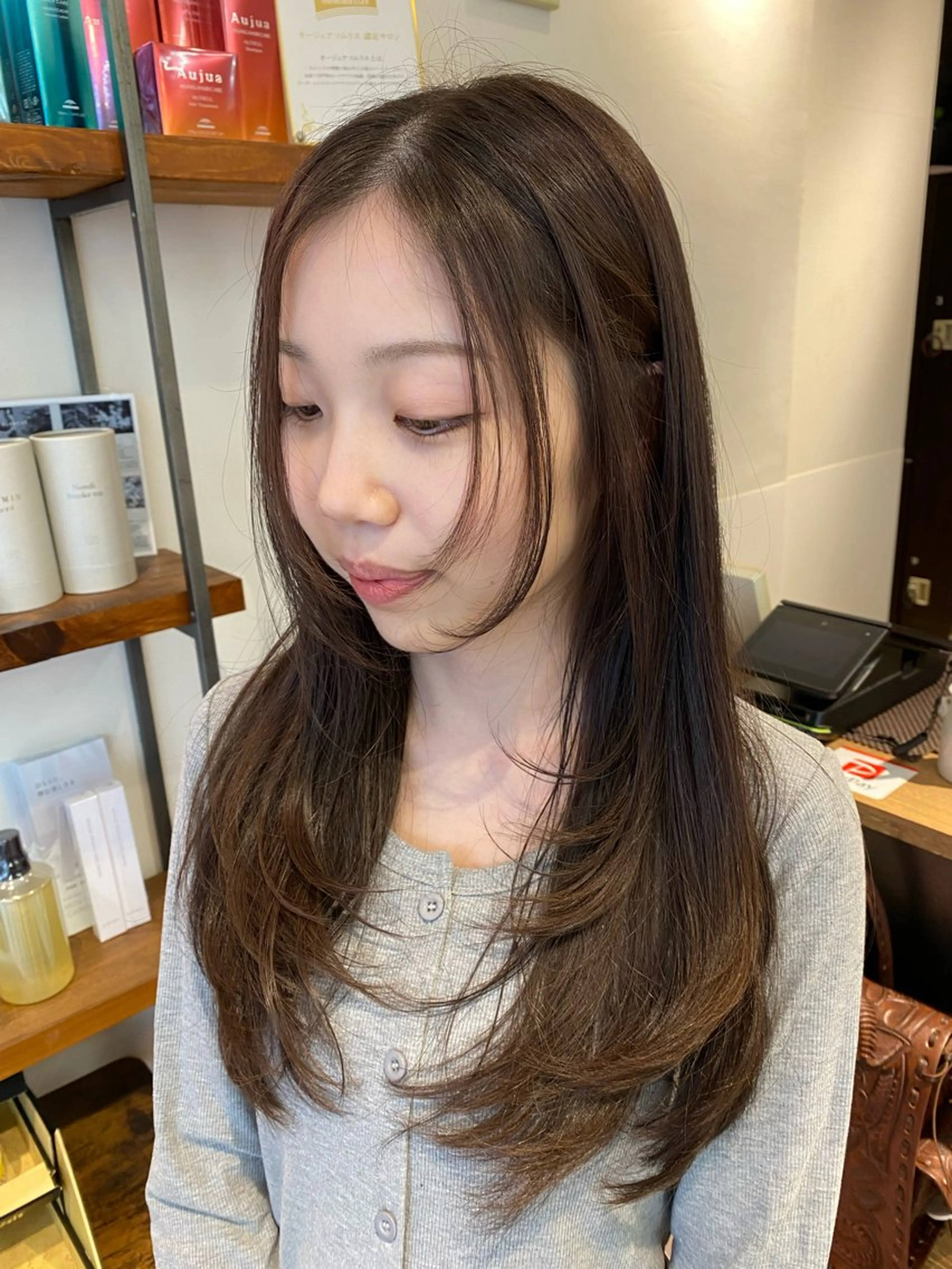 ロング カラー 透明感カラー カット ヘアカラー ナチュラルヘア🫧 ナナミのヘアスタイル