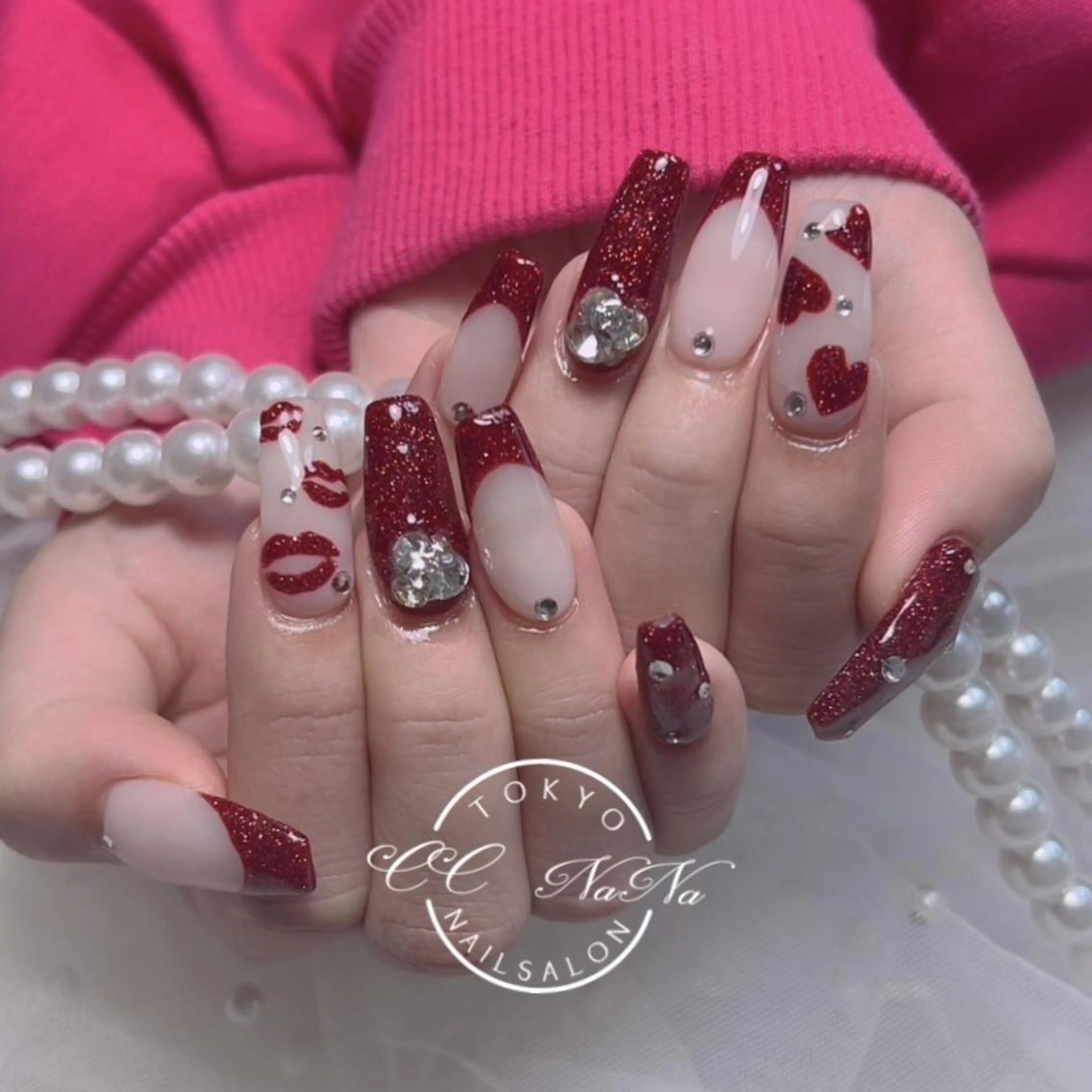 ネイル アートネイル バレンタイン 冬ネイル ハンドネイル 💎CC・NaNa 韓国風ネイル🌙Cのネイルデザイン