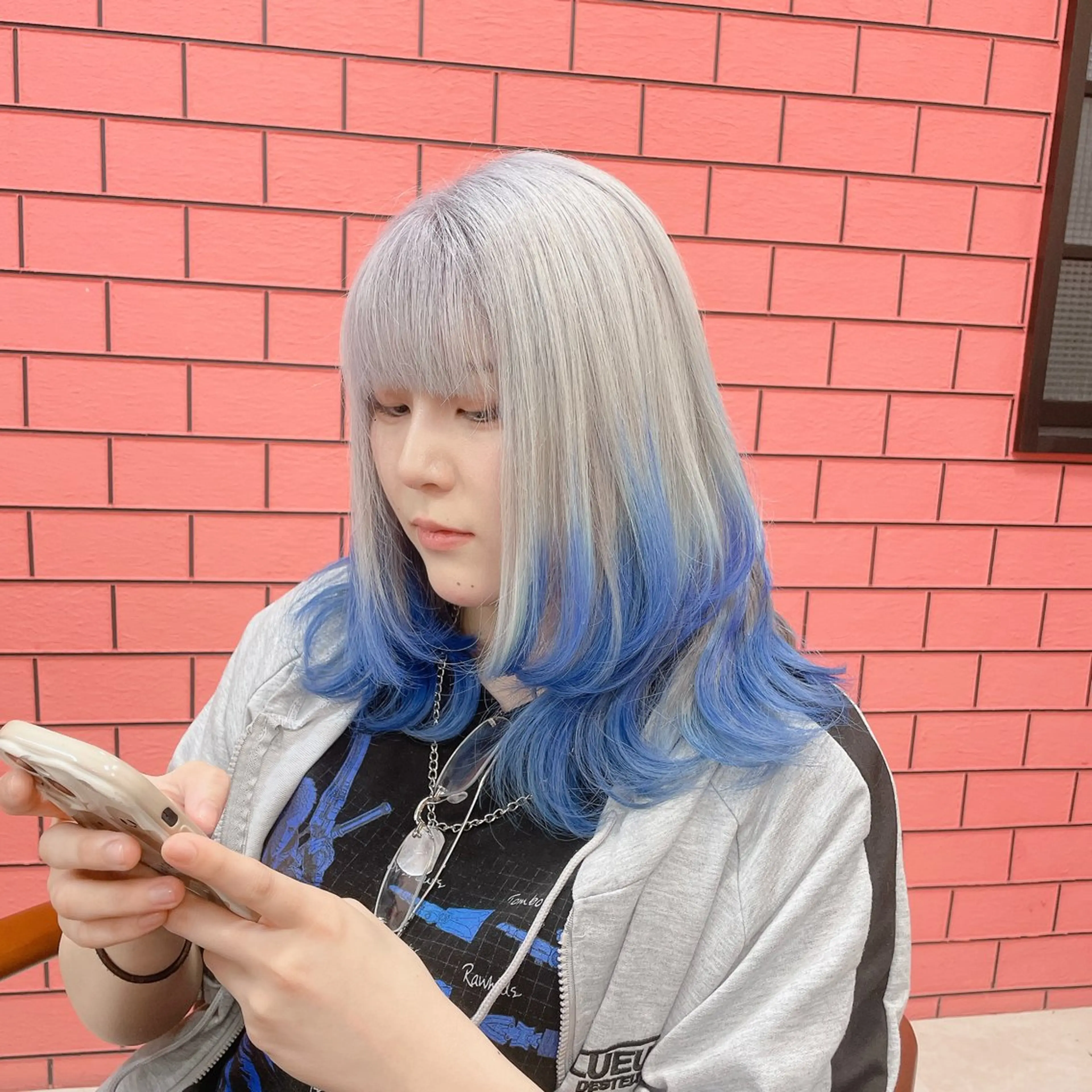 セミロング カラー バレイヤージュ ブリーチ ブルーカラー ケアブリーチ ダブルカラー ヘアカラー トリートメント デザインカラー 髪質改善Lilithのその他イメージ