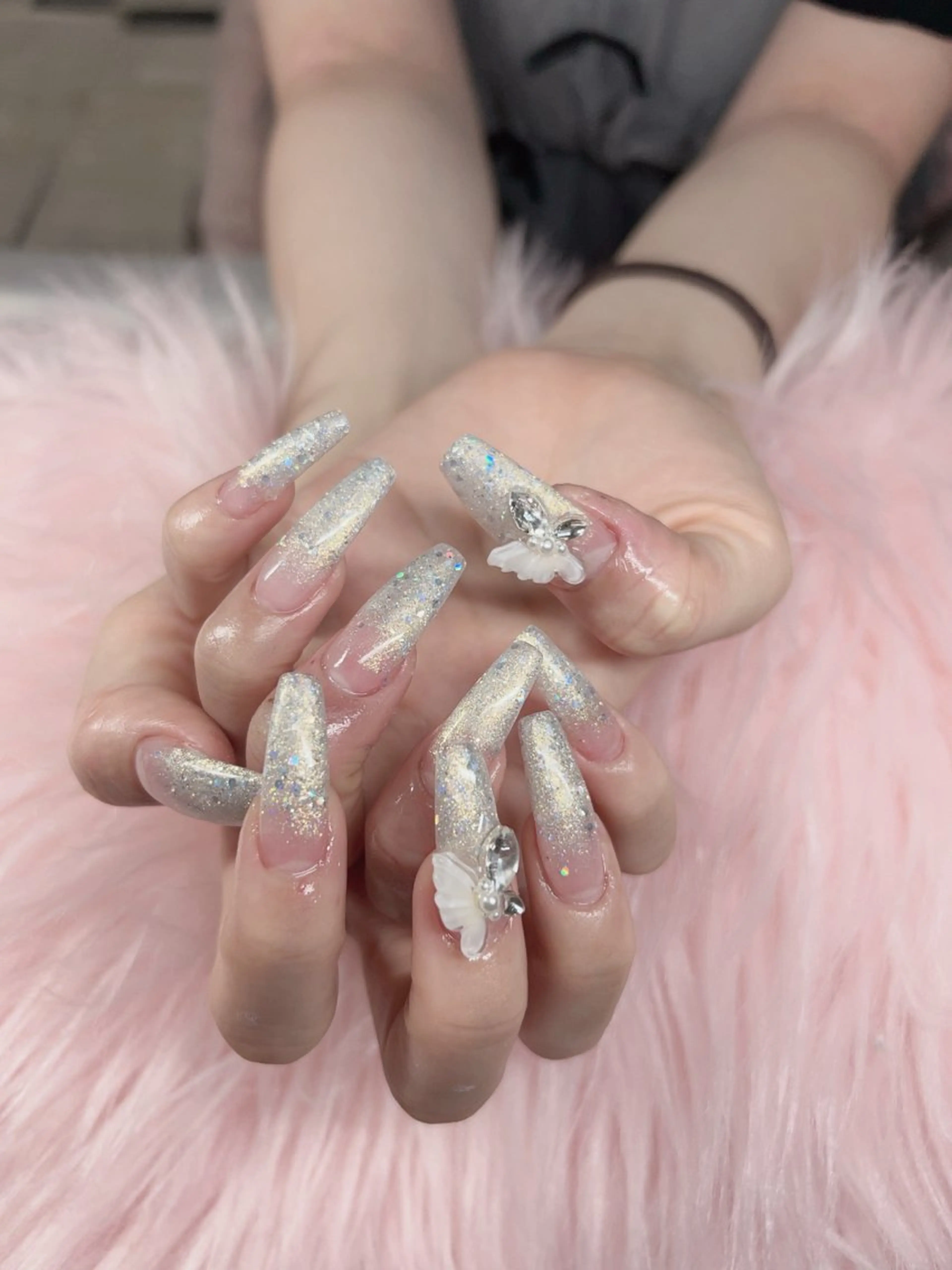 ネイル YOIネイルサロン所属・YOI ゆみのネイルデザイン