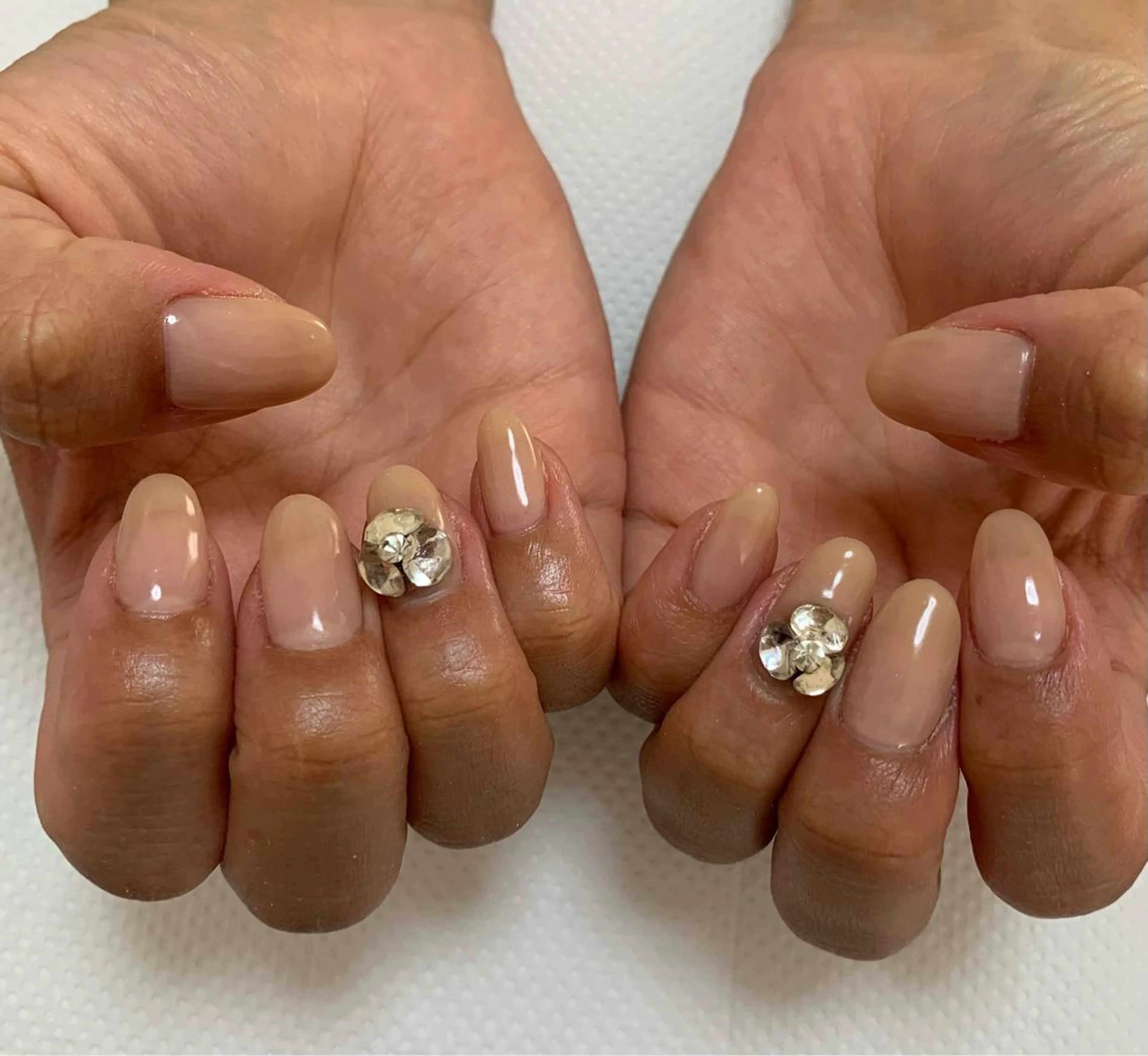 ネイル シンプルネイル ストーンネイル nail  M&T所属・nail M&Tのネイルデザイン