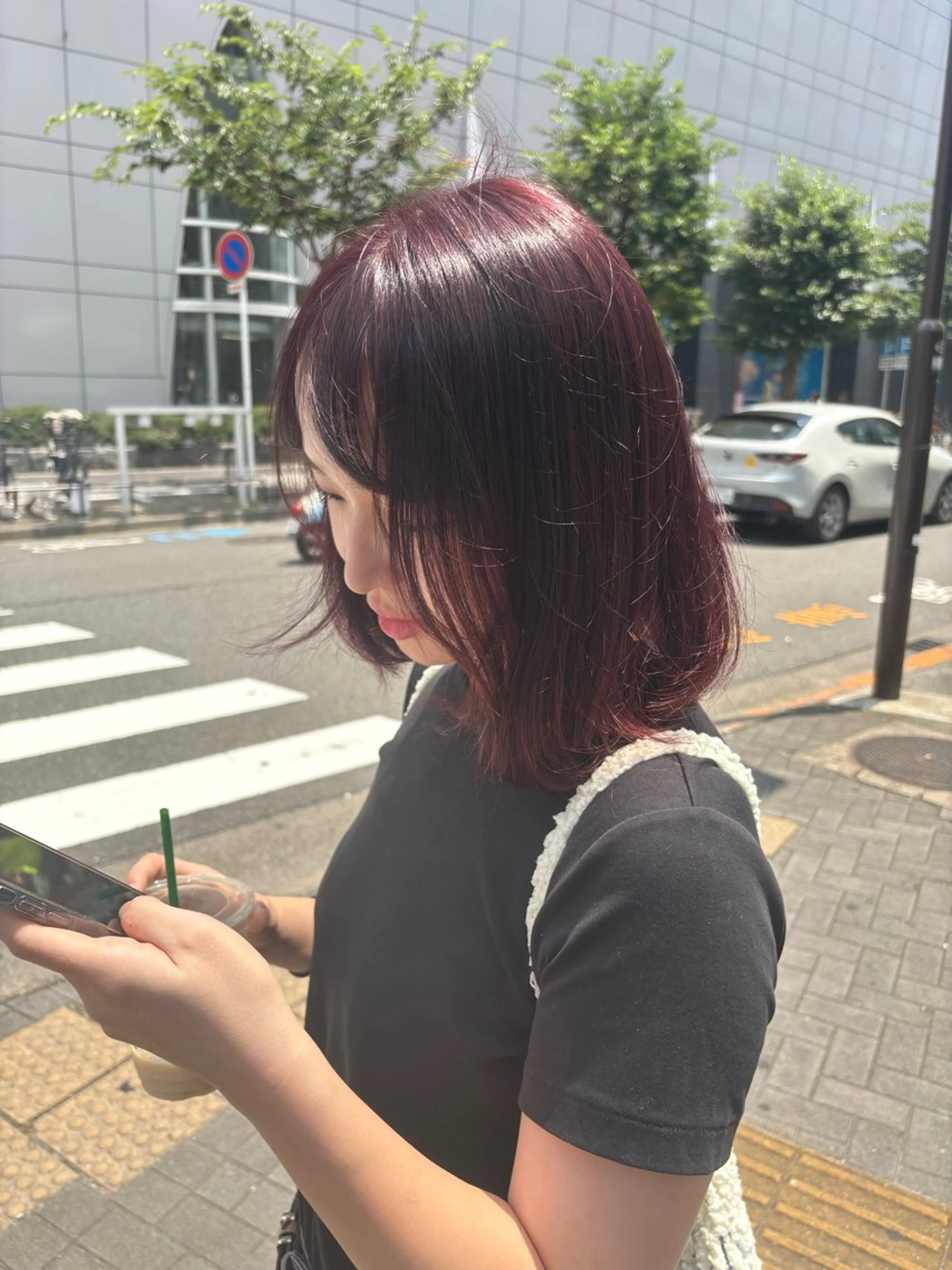 ミディアム カラー レッドカラー AXIS NAGOYA所属・'AXIS suaのヘアスタイル
