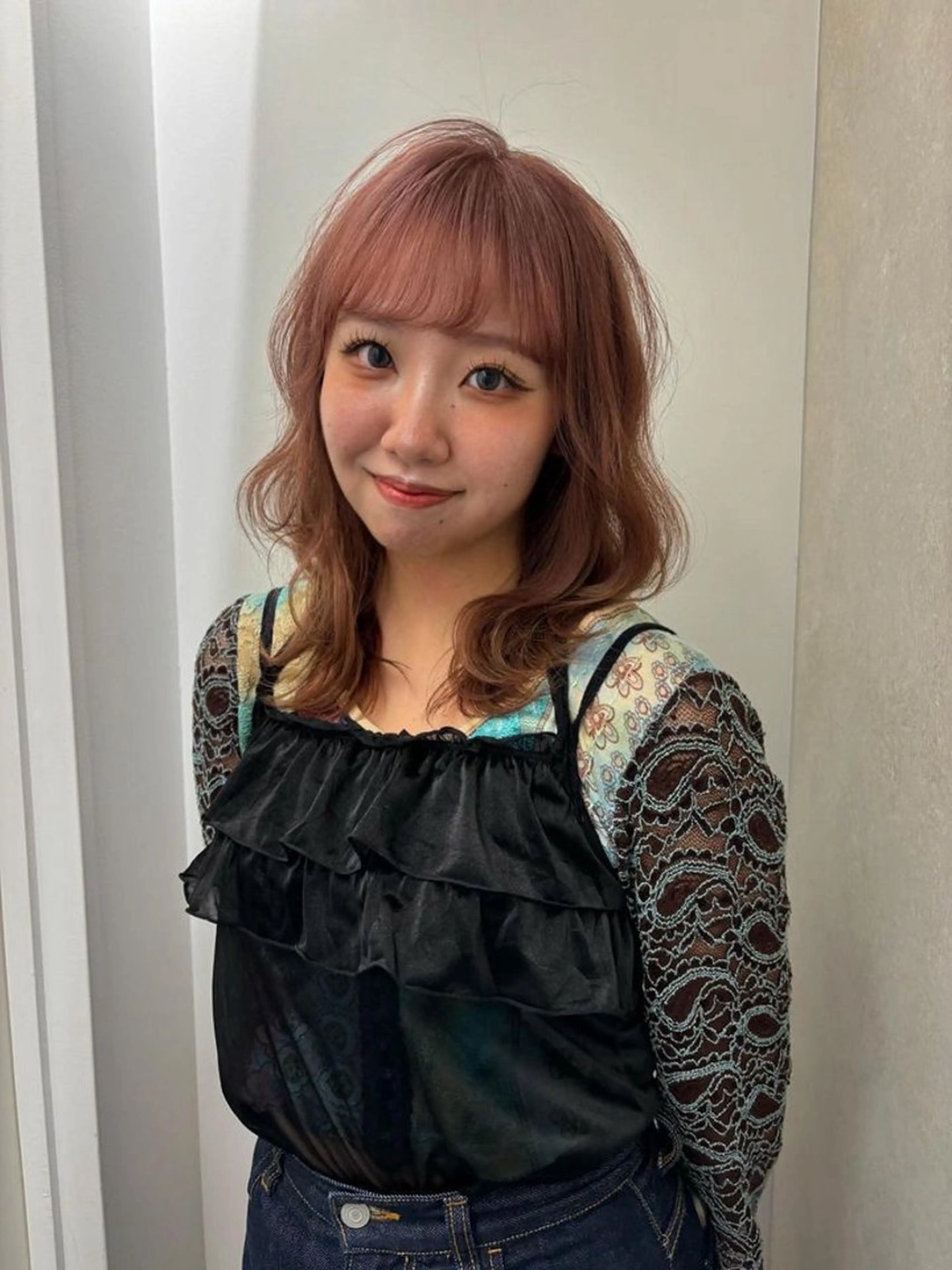 カラー ヘアカラー ハイトーン/レイヤー nail 百咲💌のヘアスタイル