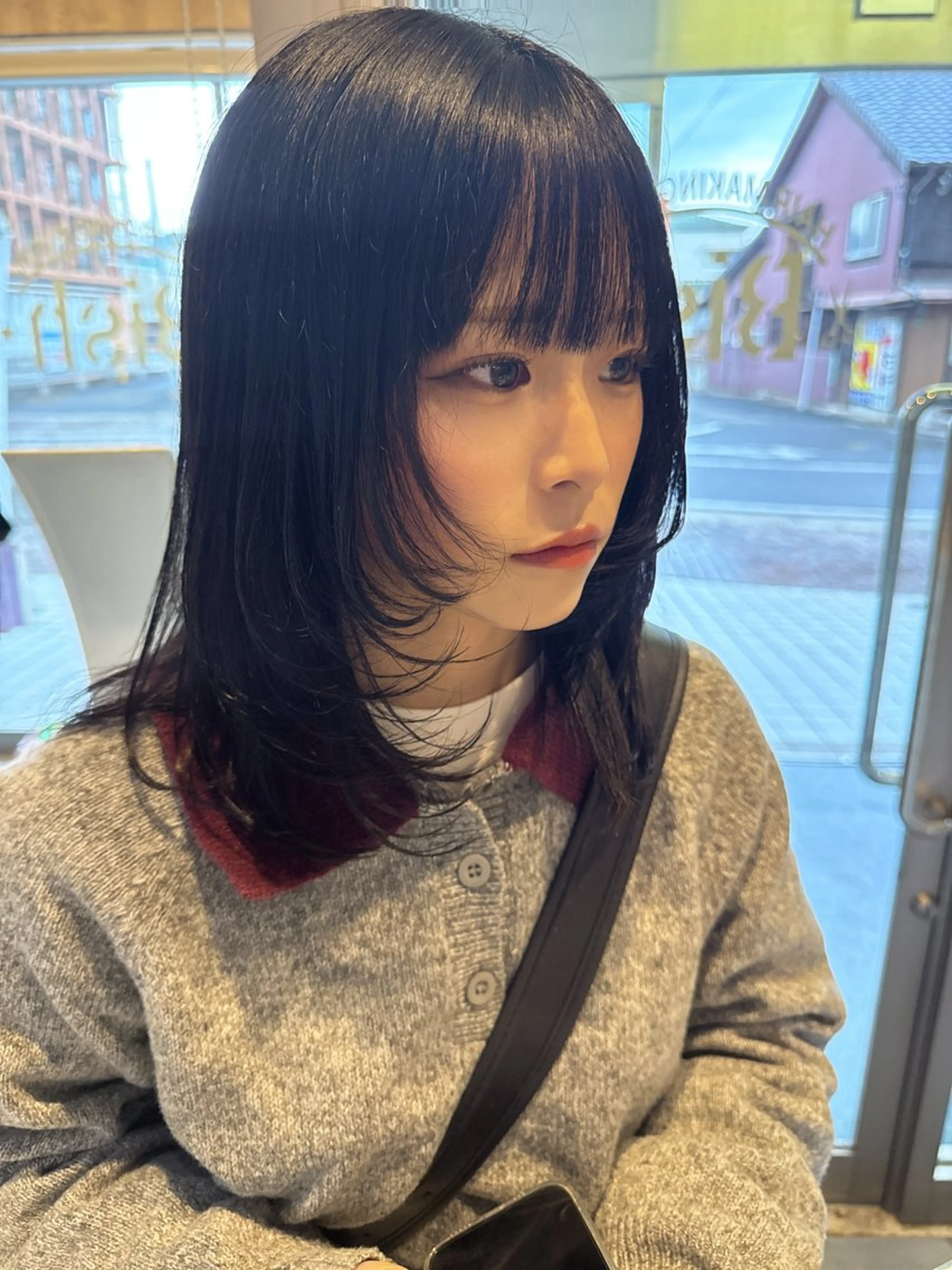 ミディアム カラー カット ヘアカラー Bish Yanaのヘアスタイル