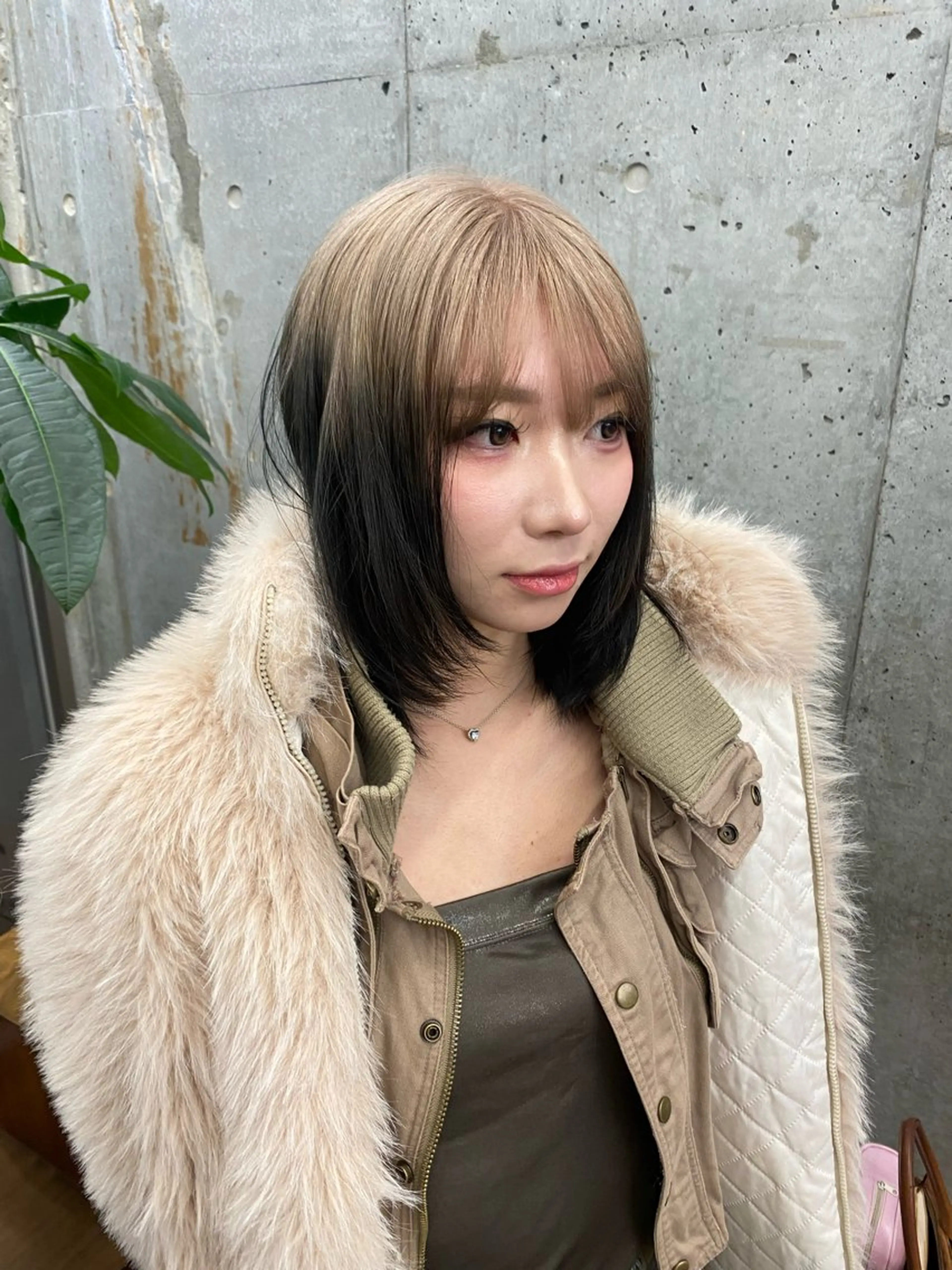 ミディアム カラー ブリーチ デザインカラー ヘアカラー ✨️艶ハイトーン特化 ✨️佐藤望のヘアスタイル