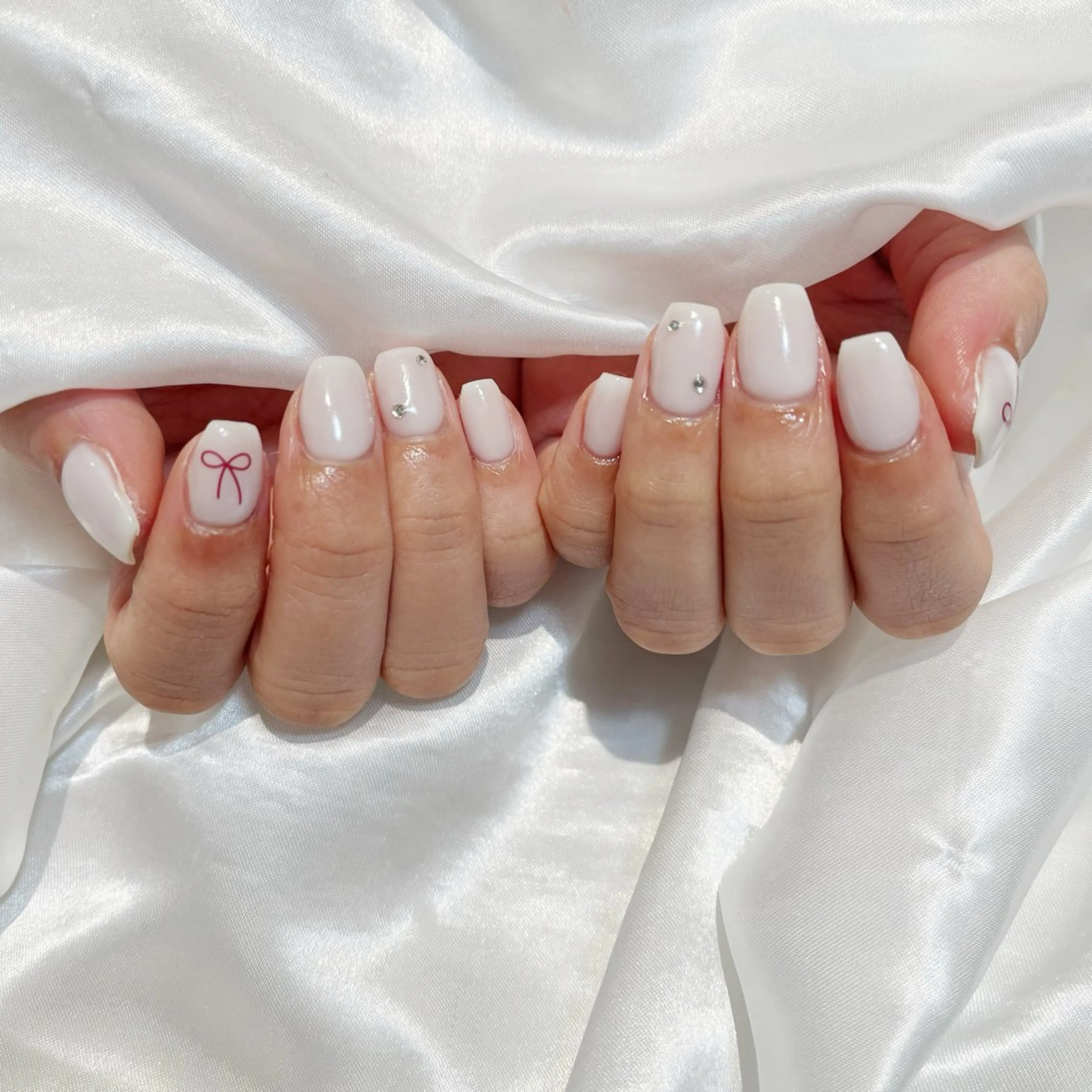 ネイル WISTERIA aisaのネイルデザイン