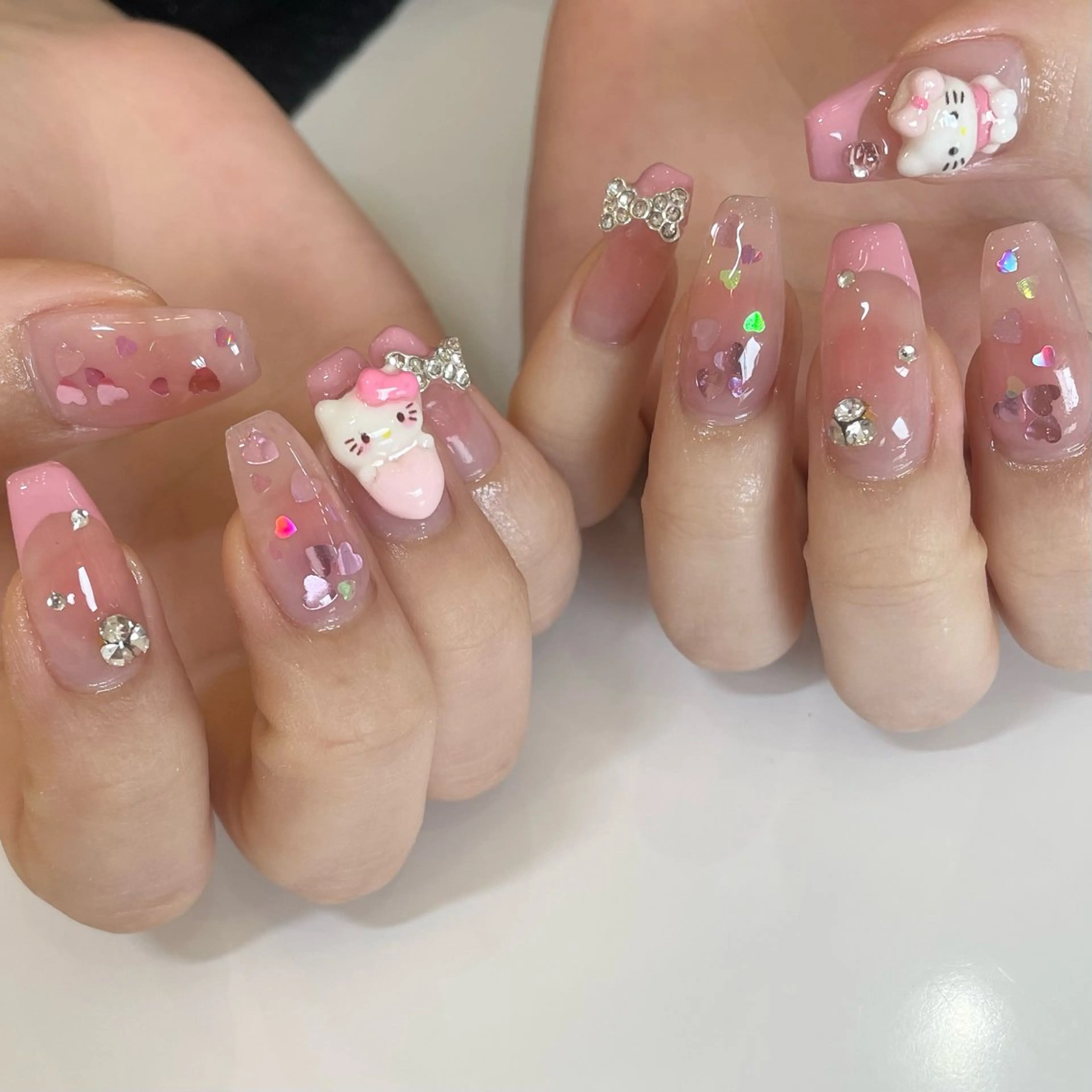 ネイル アートネイル Nail Salon Gummi.のネイルデザイン