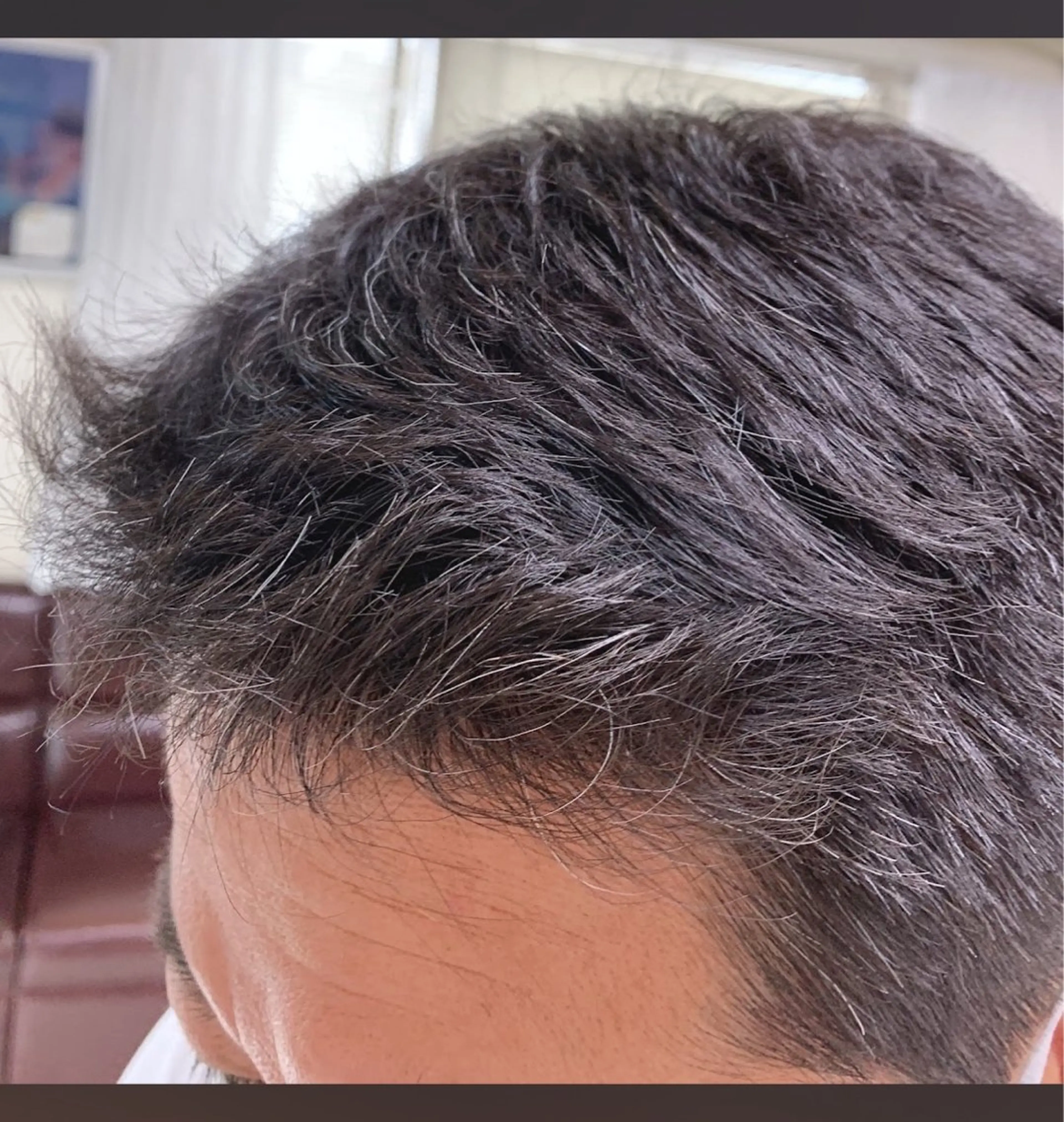 ショート パーマ 竹内 秀美のヘアスタイル