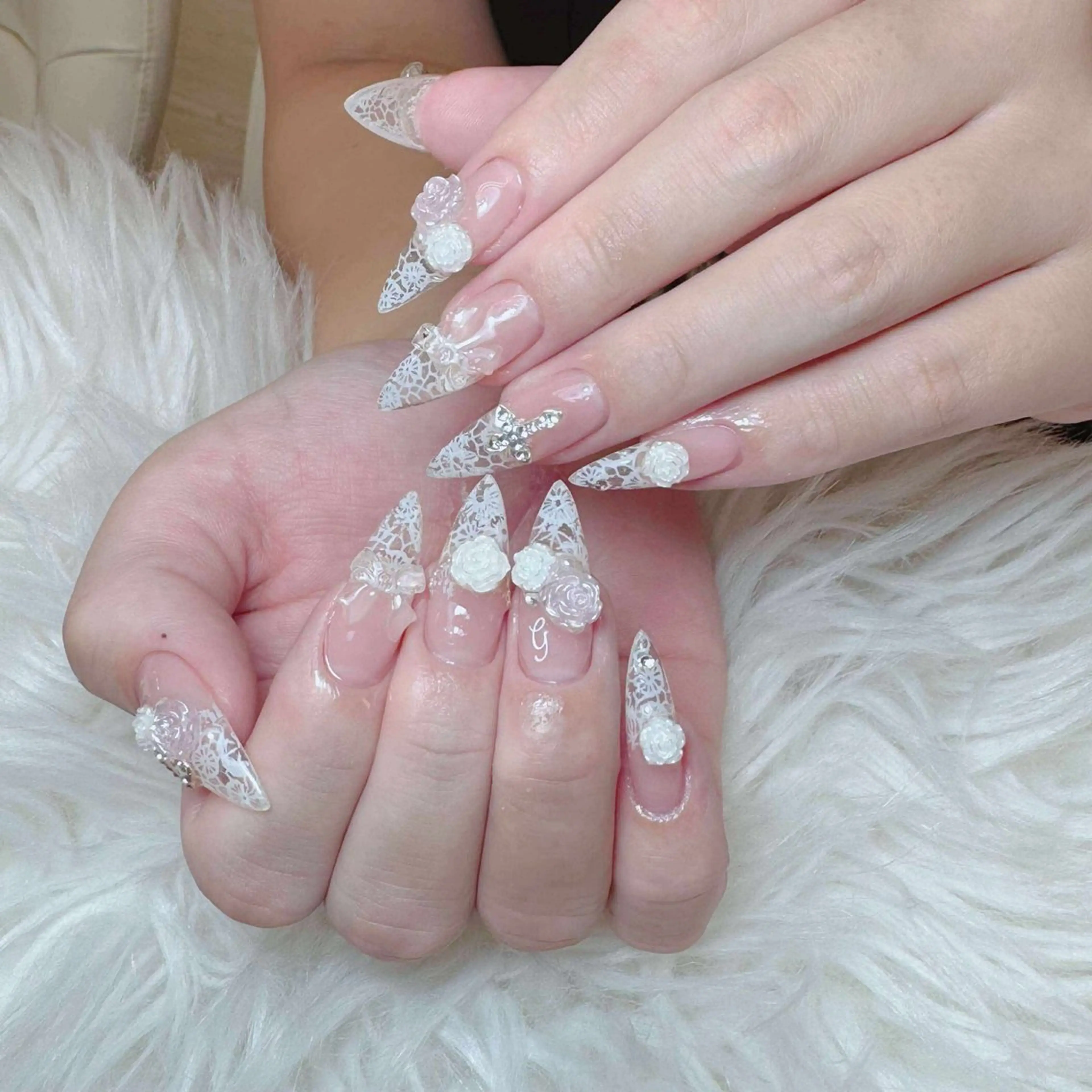 ネイル アートネイル オーロラネイル チークネイル 長さ出し フットネイル Noiranail_ studio川越西口のネイルデザイン