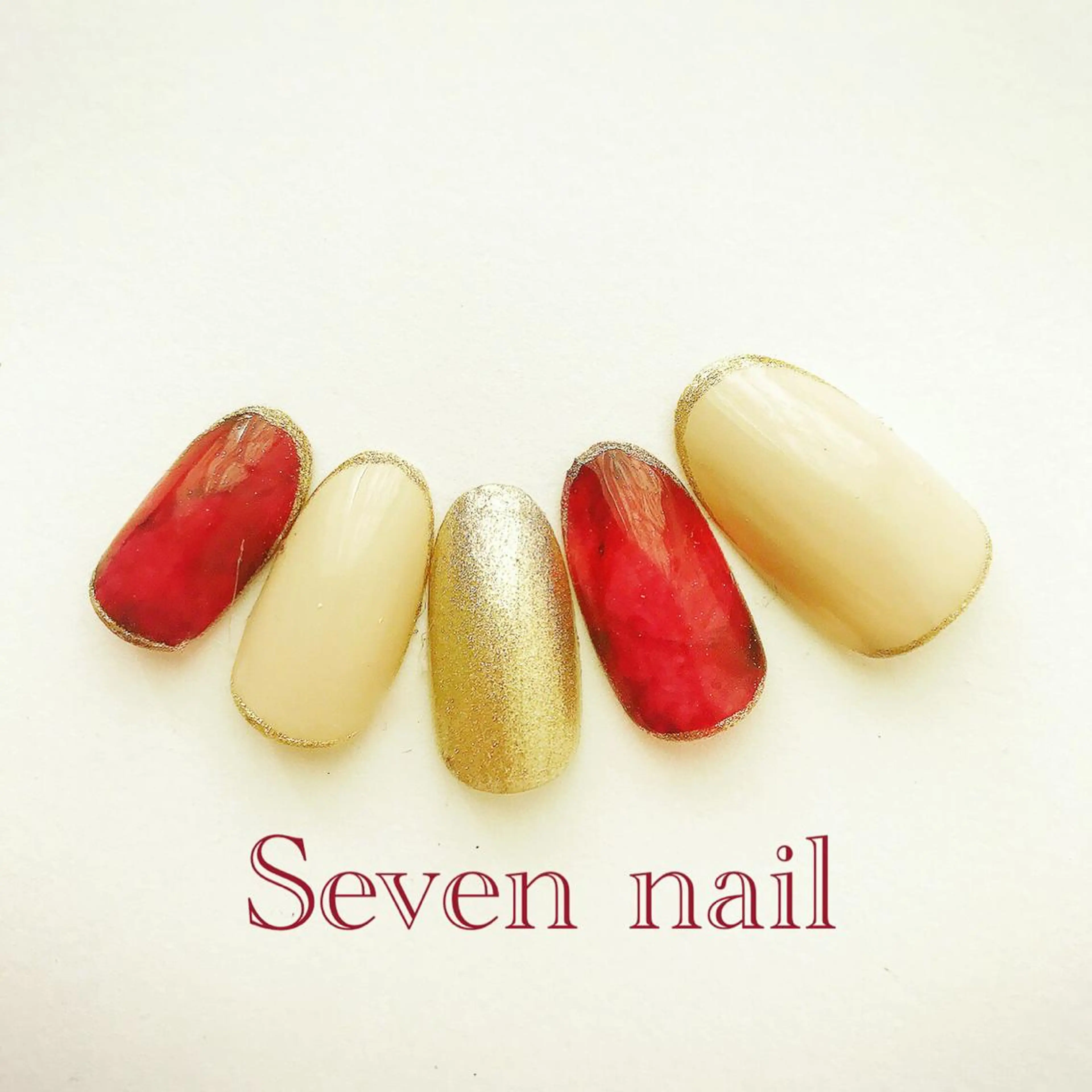 ネイル べっ甲ネイル 赤色 名倉 なな子のネイルデザイン