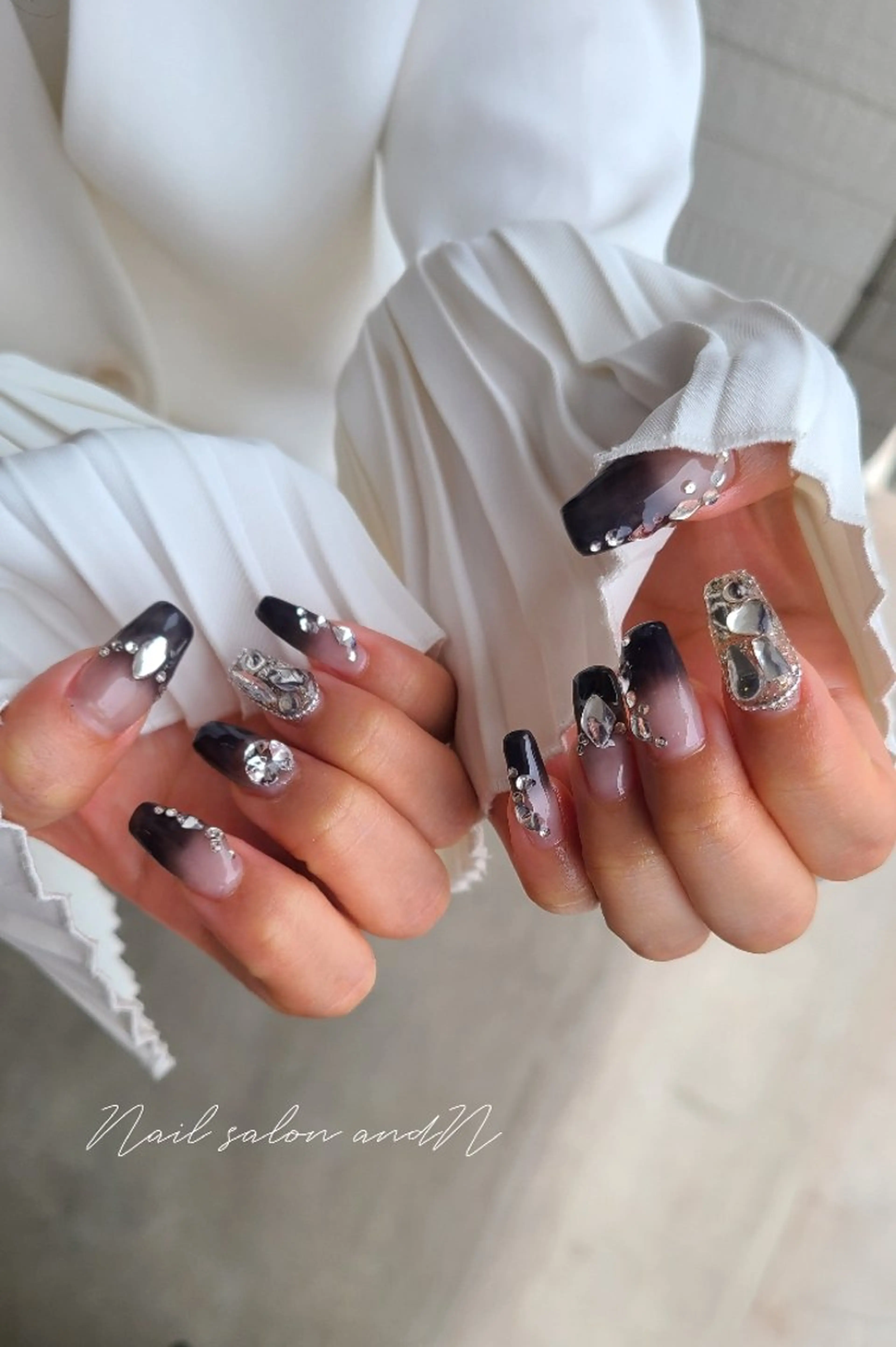 ネイル and Nのネイルデザイン