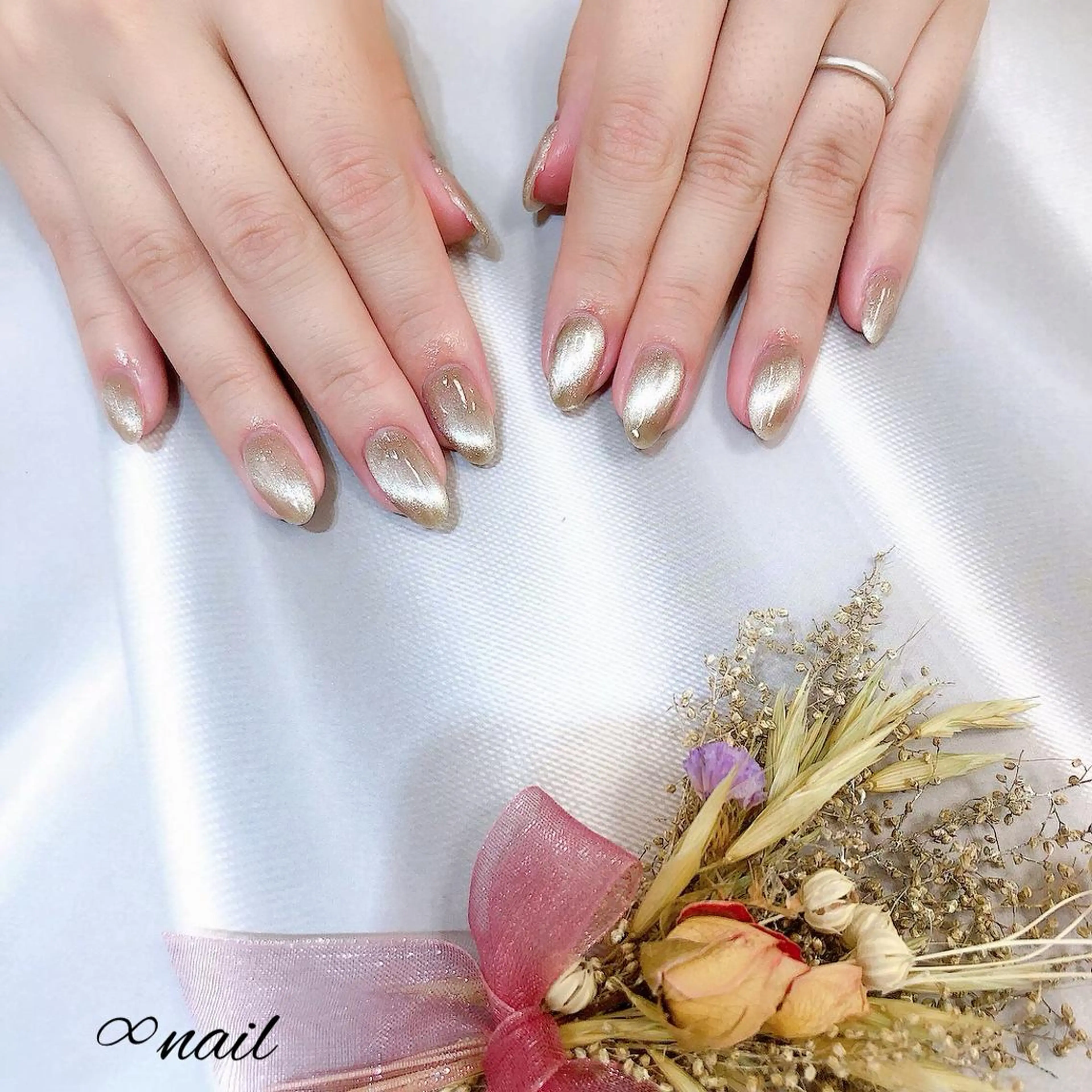 ネイル アートネイル ジェルネイル キラキラネイル オフィスネイル ショートネイル ♾nail 恵美のマツエク・マツパデザイン