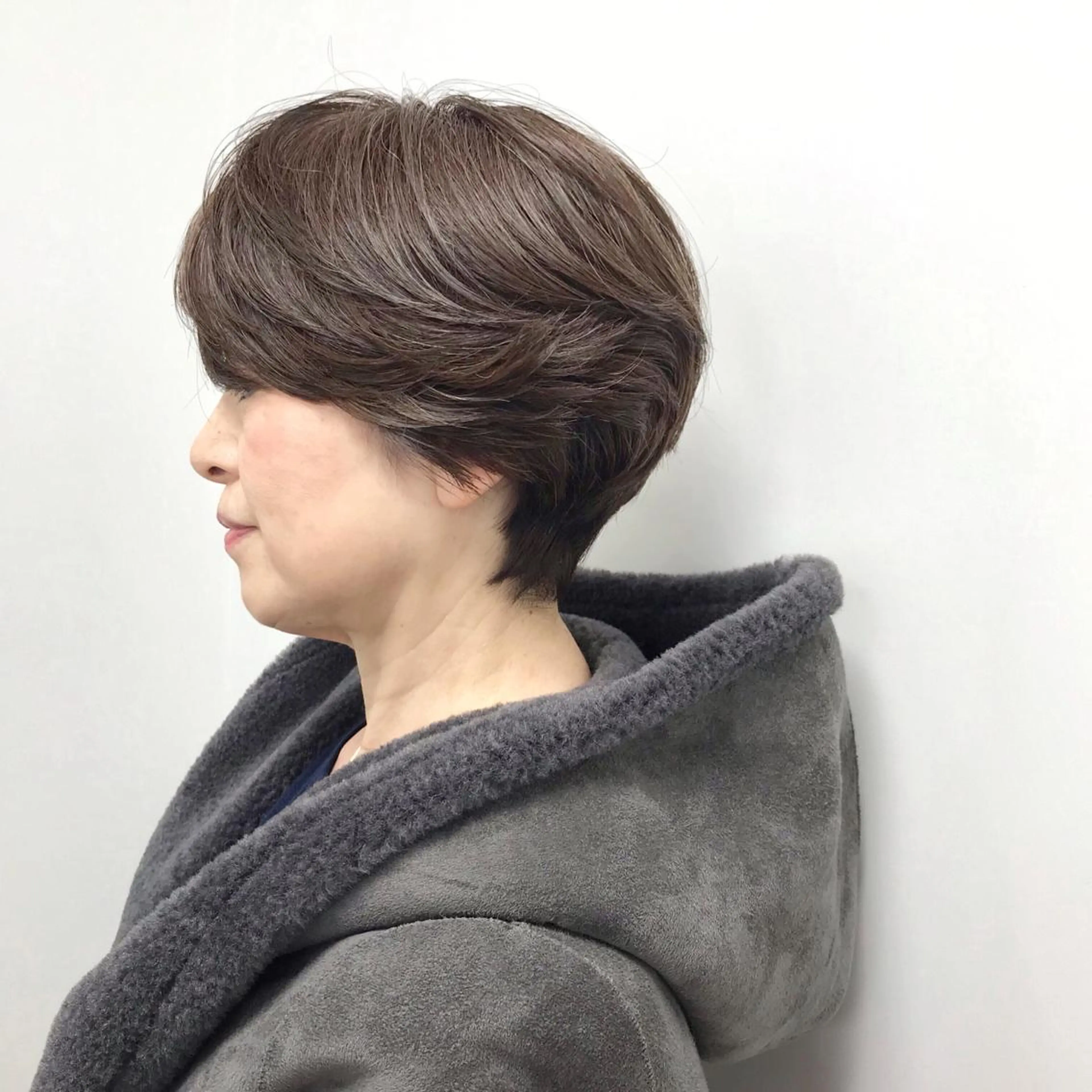 ショート カラー HARUNA🤍 大人ショートヘアのヘアスタイル