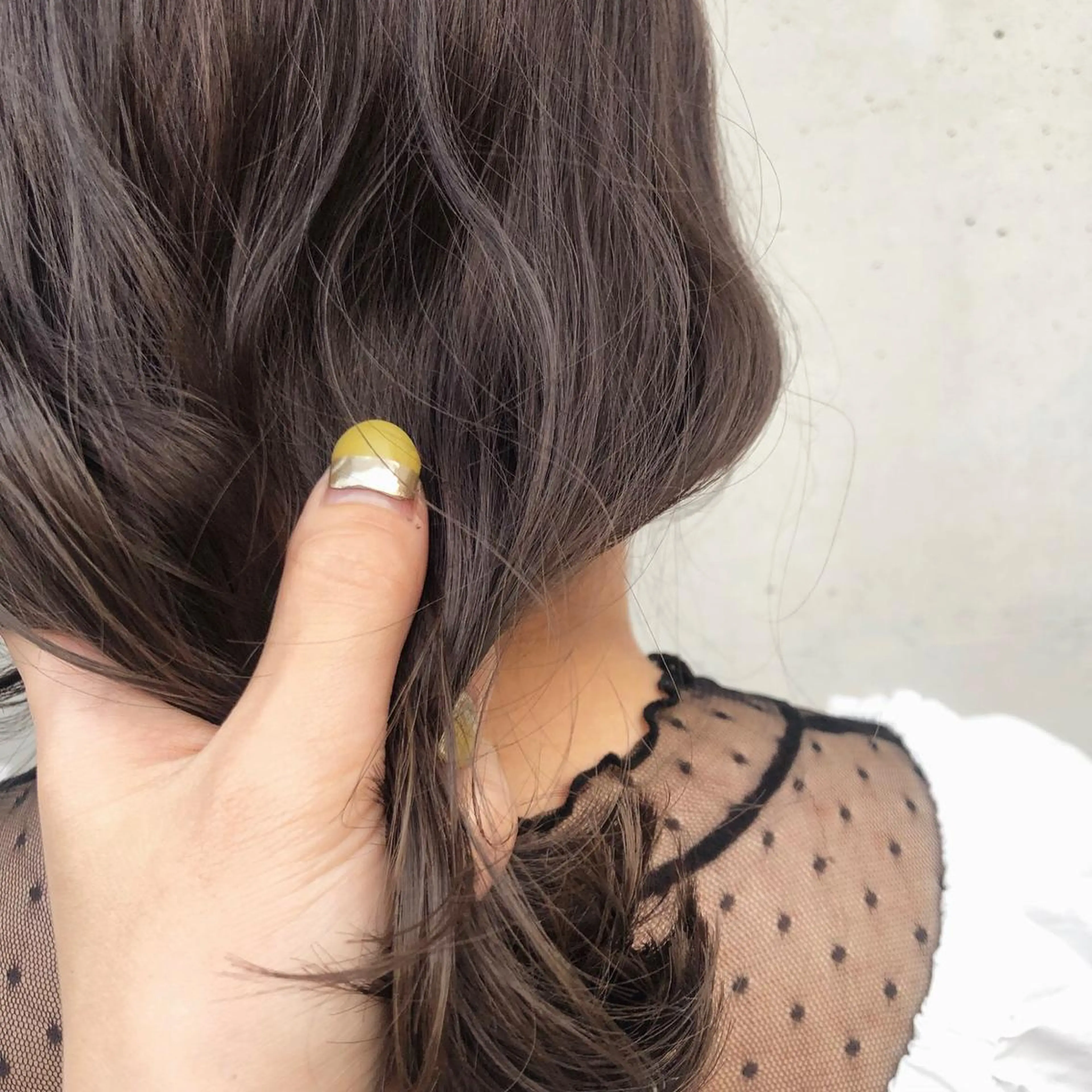 ミディアム カラー ヘアアレンジ ハイライトカラー ラベンダーカラー ハイライト カット ヘアカラー トリートメント 酸性縮毛矯正🧴韓国 レイヤー/髪質改善のヘアスタイル