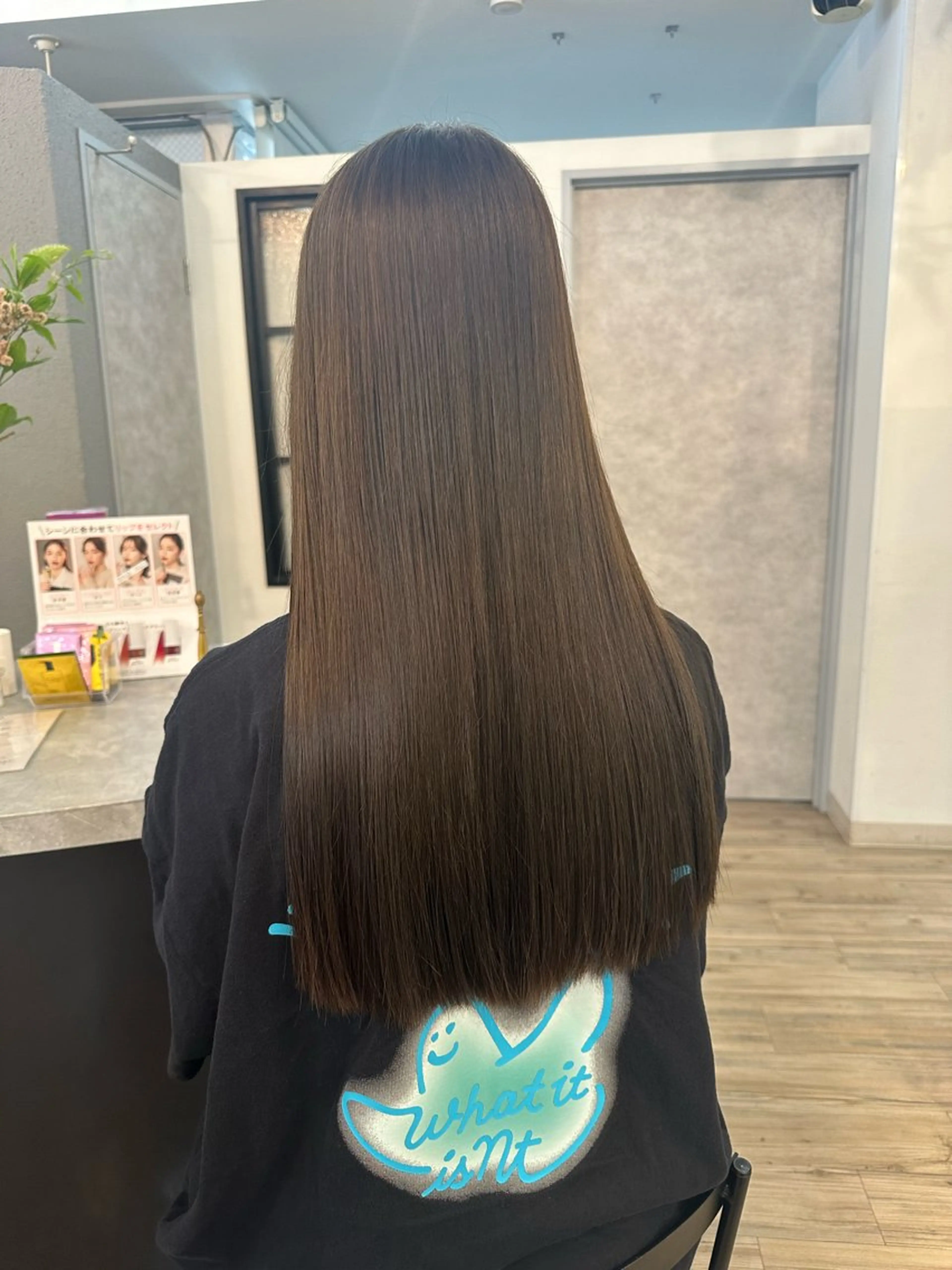 セミロング カラー ブリーチ 透明感カラー グレージュ ブリーチなしカラー オリーブグレージュ カット ヘアカラー sato ayaka ｜透明感カラー🫧のヘアスタイル