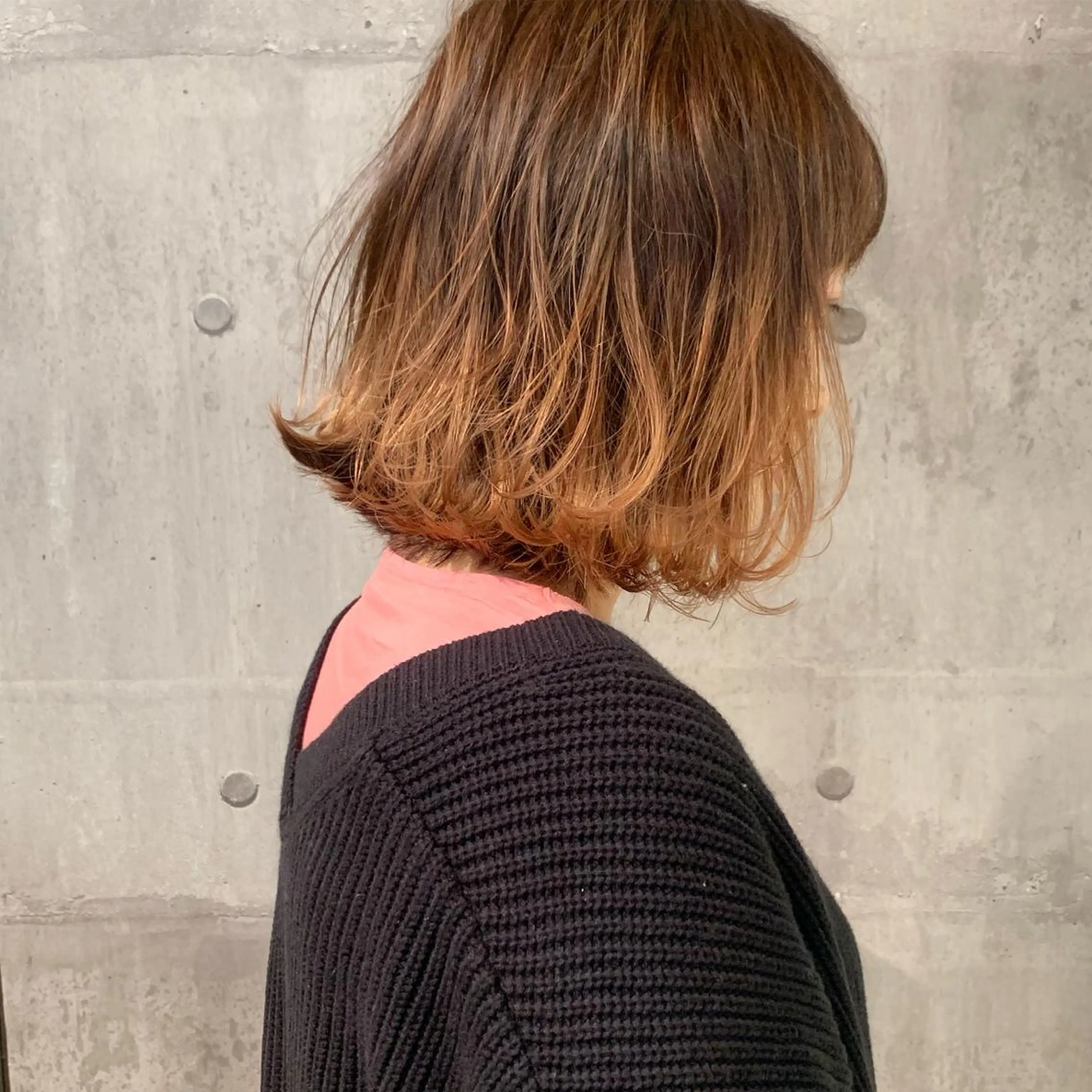 ミディアム カラー ベージュカラー グラデーションカラー オレンジ オレンジベージュ ﾊｲﾄｰﾝ/ｼｮｰﾄ 村上淳乃🐥のヘアスタイル