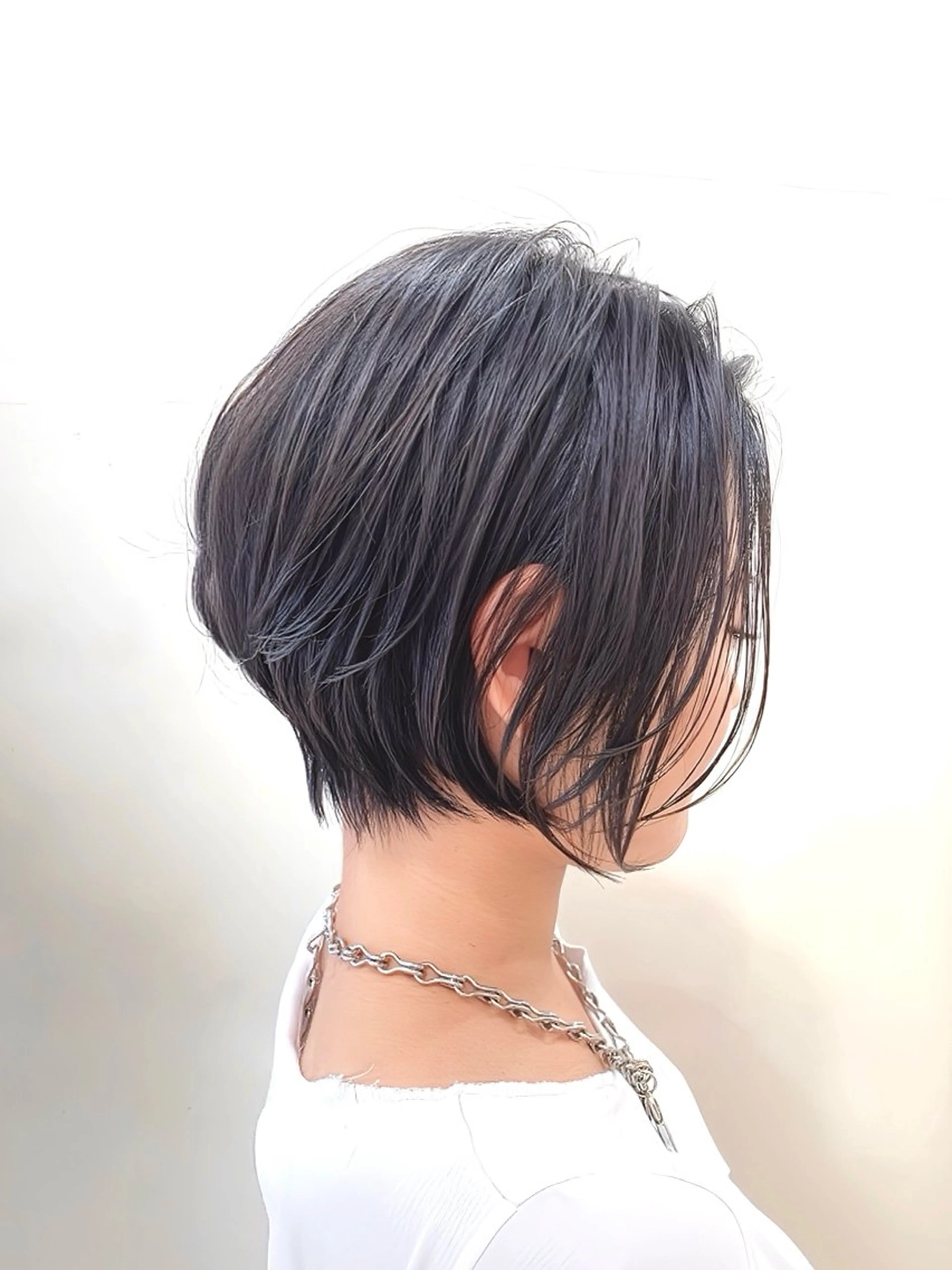 ショート カラー カット ヘアカラー トリートメント 🫧ゆうき🪽 髪質改善/ハイライトのヘアスタイル