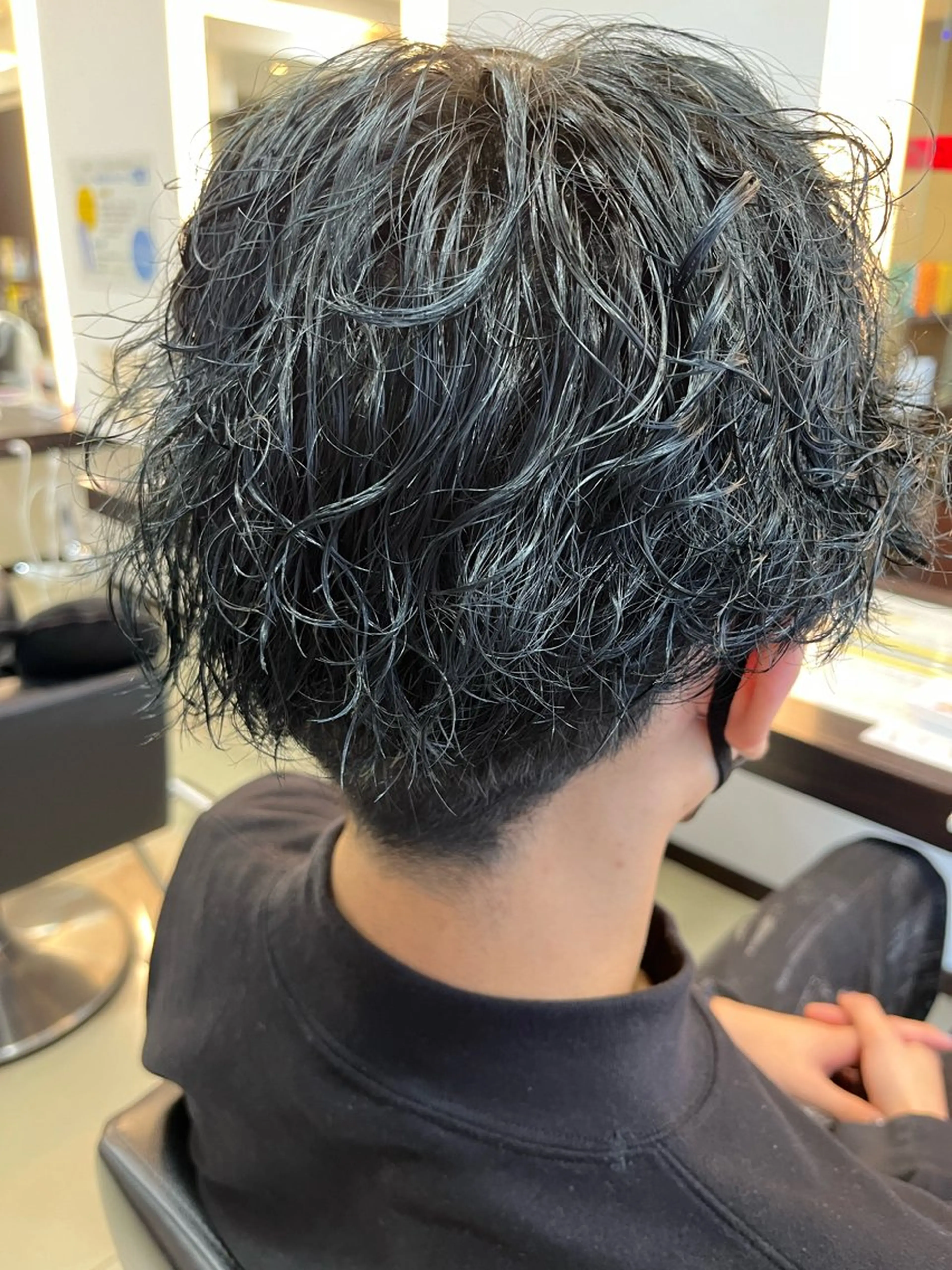 ショート カラー メンズ ブルーカラー 吉田 隆之介のヘアスタイル