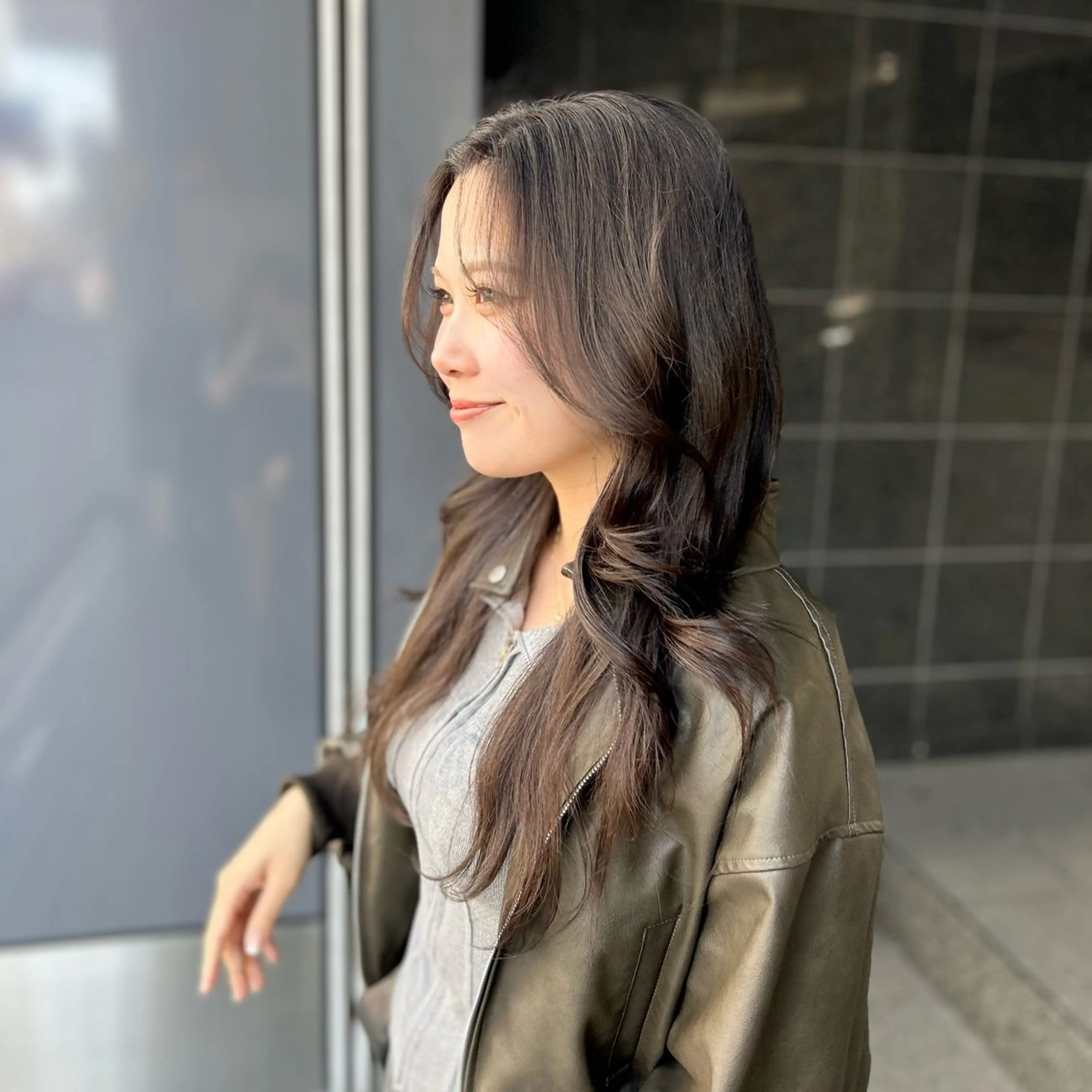 ロング calna 古賀 菜摘のヘアスタイル