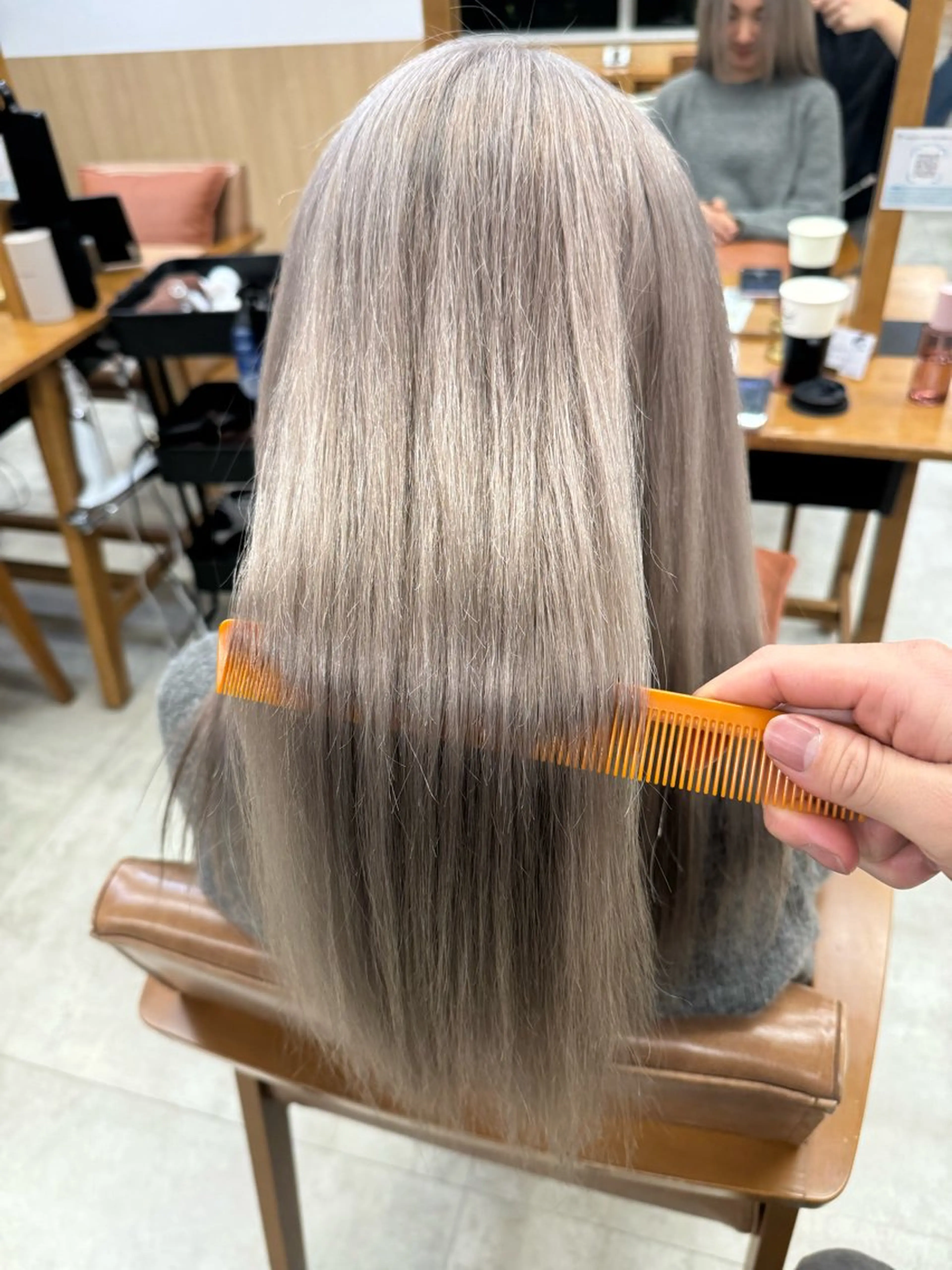 ロング カラー ブリーチ ダブルカラー 髪質改善 縮毛矯正 トリートメント 銀座/インナーカラー /髪質改善/せいぎのヘアスタイル