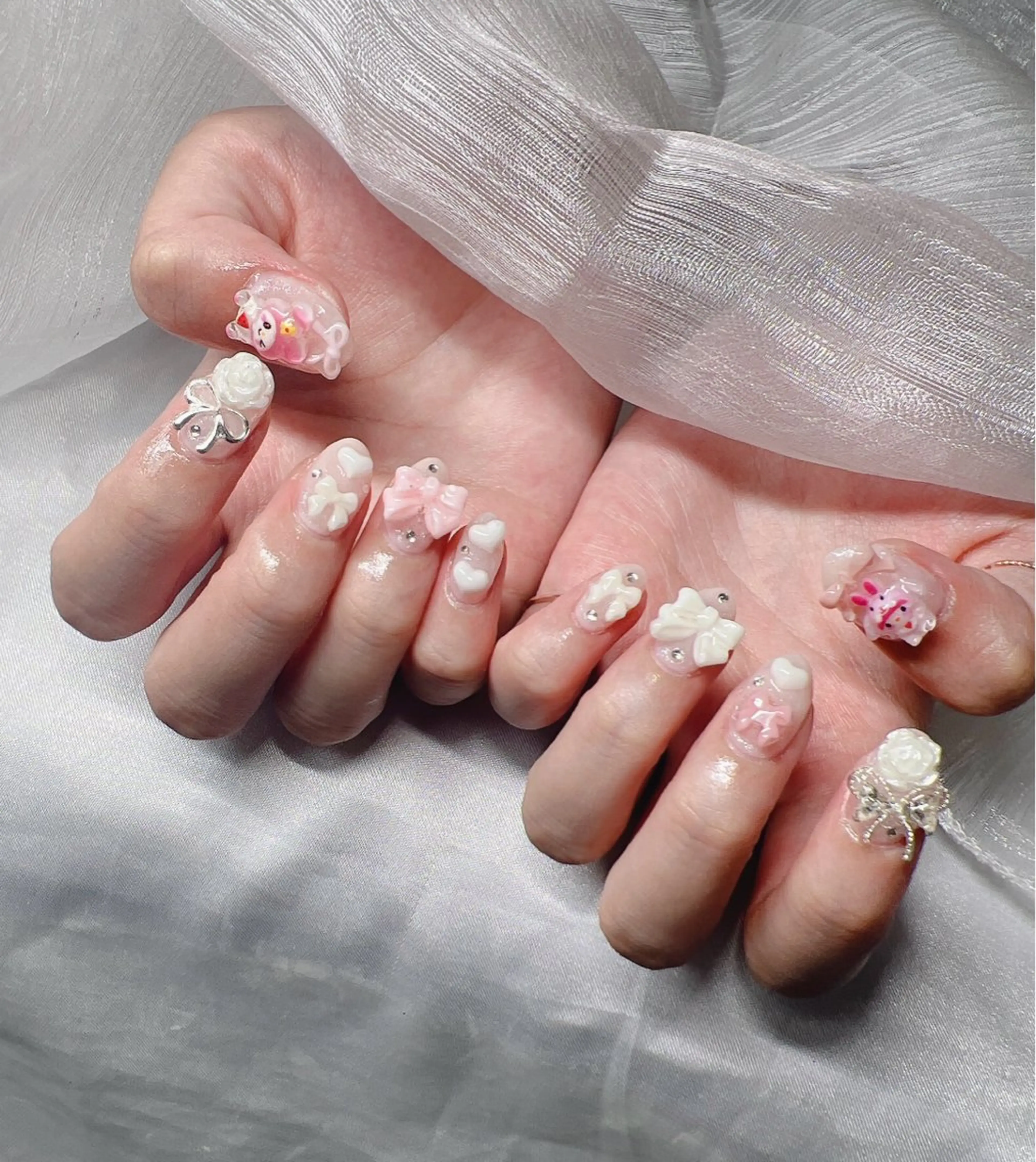 ネイル ハンドネイル Lee Nailsのネイルデザイン