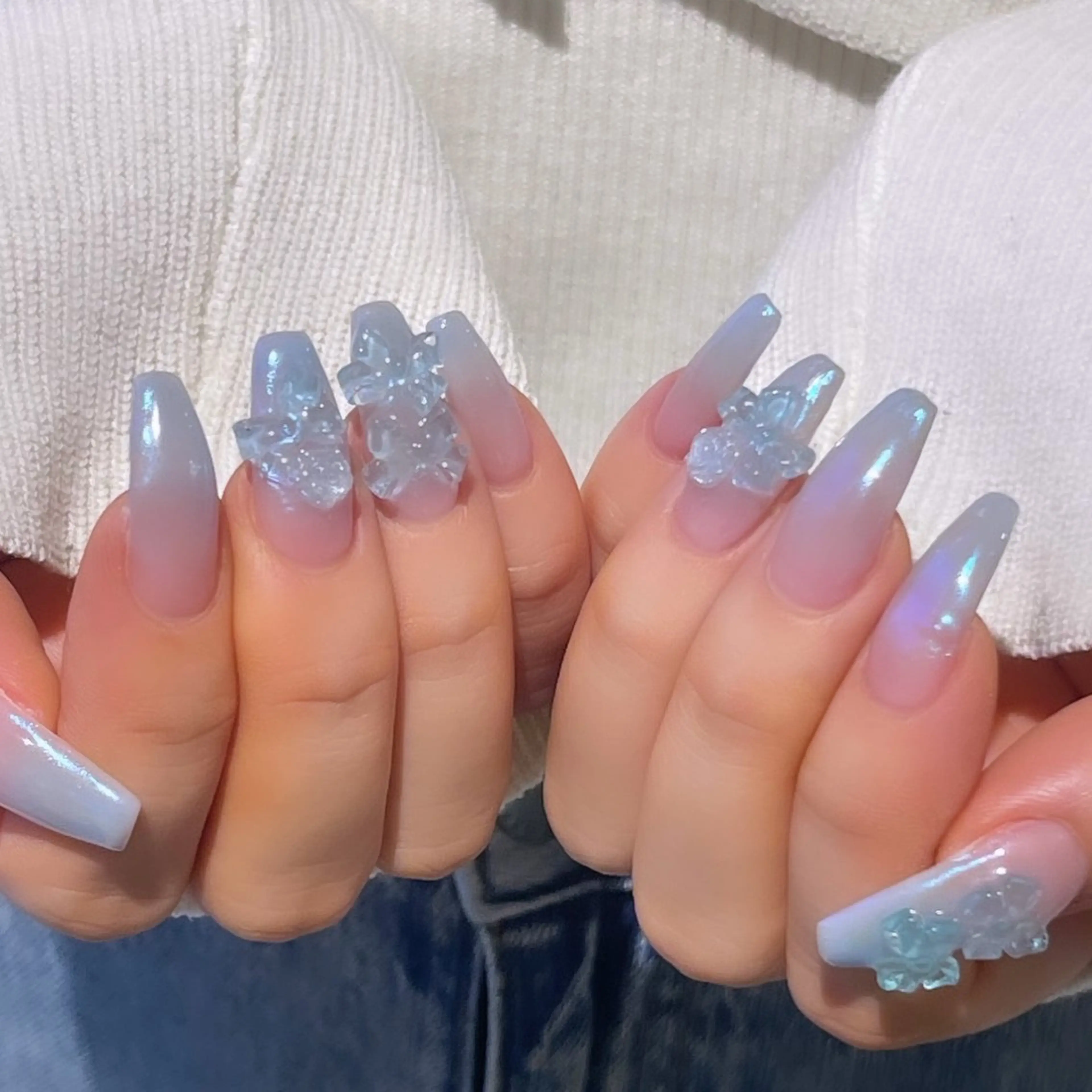 ネイル ハンドネイル 🧁fein. nana🩵のネイルデザイン