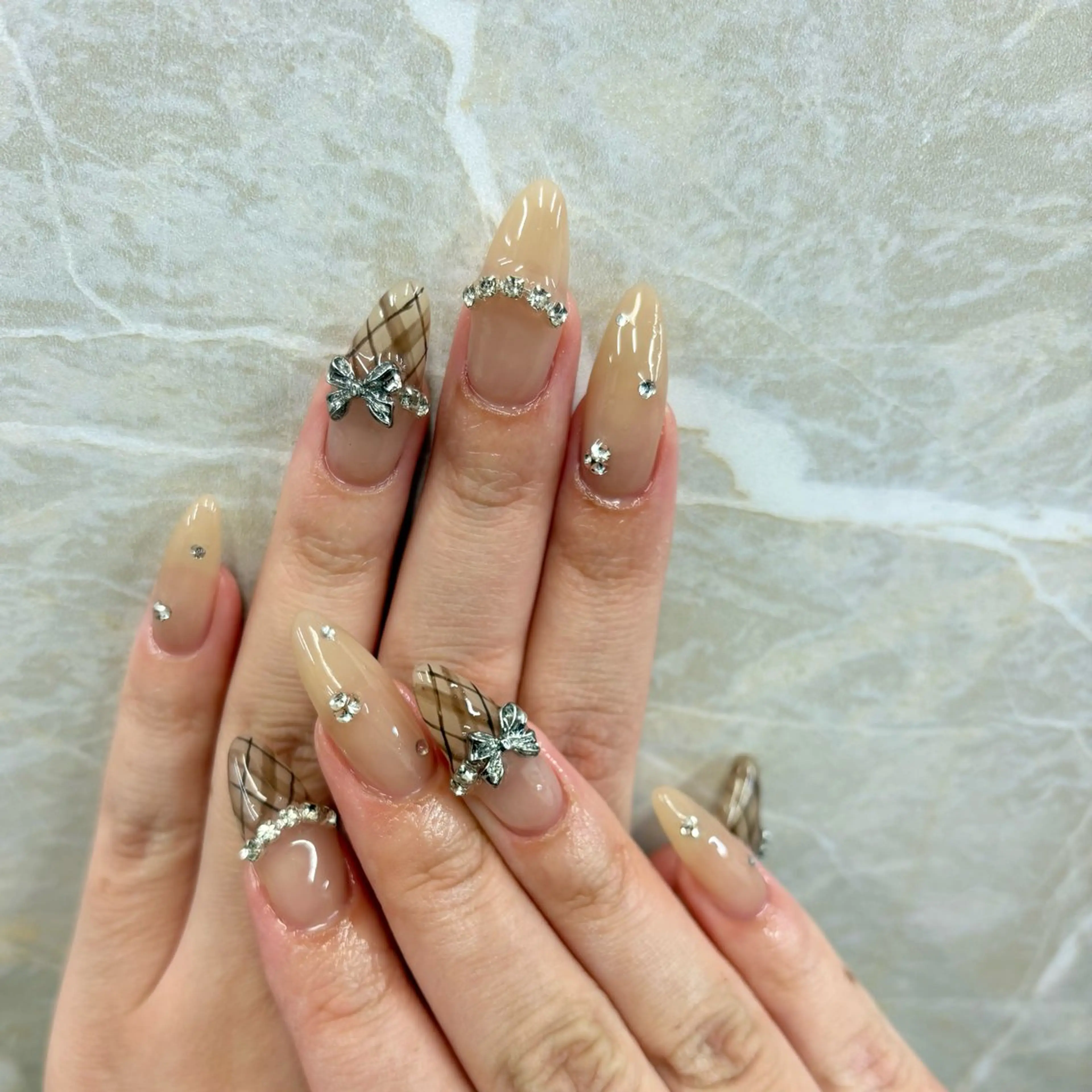 ネイル ハンドネイル Basic町田本店 Suzunaのネイルデザイン