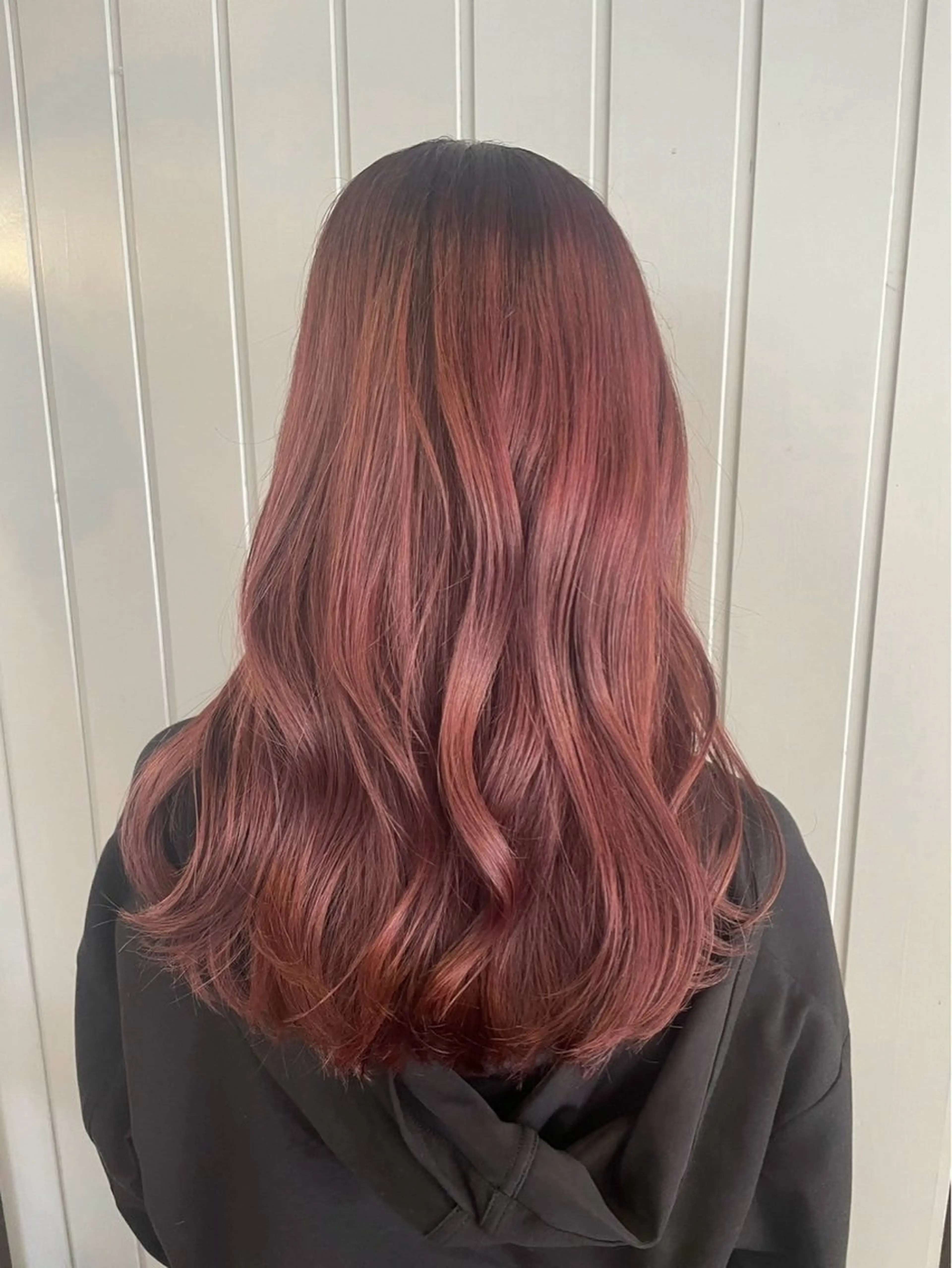 ロング カラー ブリーチ ブリーチなしカラー レッドカラー ヘアカラー CIEL大名店所属・Rena/大名/ レイヤー/暖色🎀のヘアスタイル