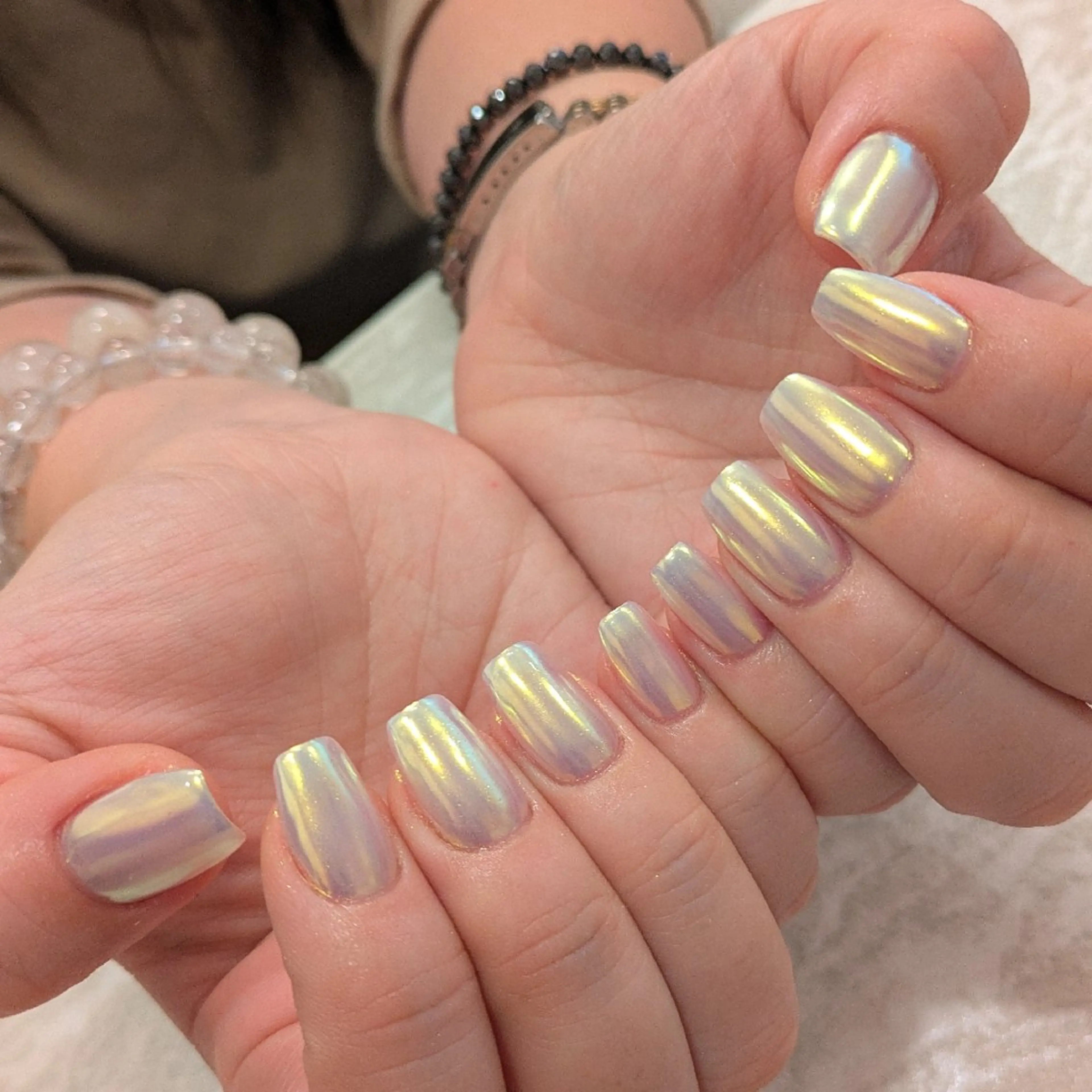 ネイル オーロラネイル ジェヌインネイル 河内のネイルデザイン