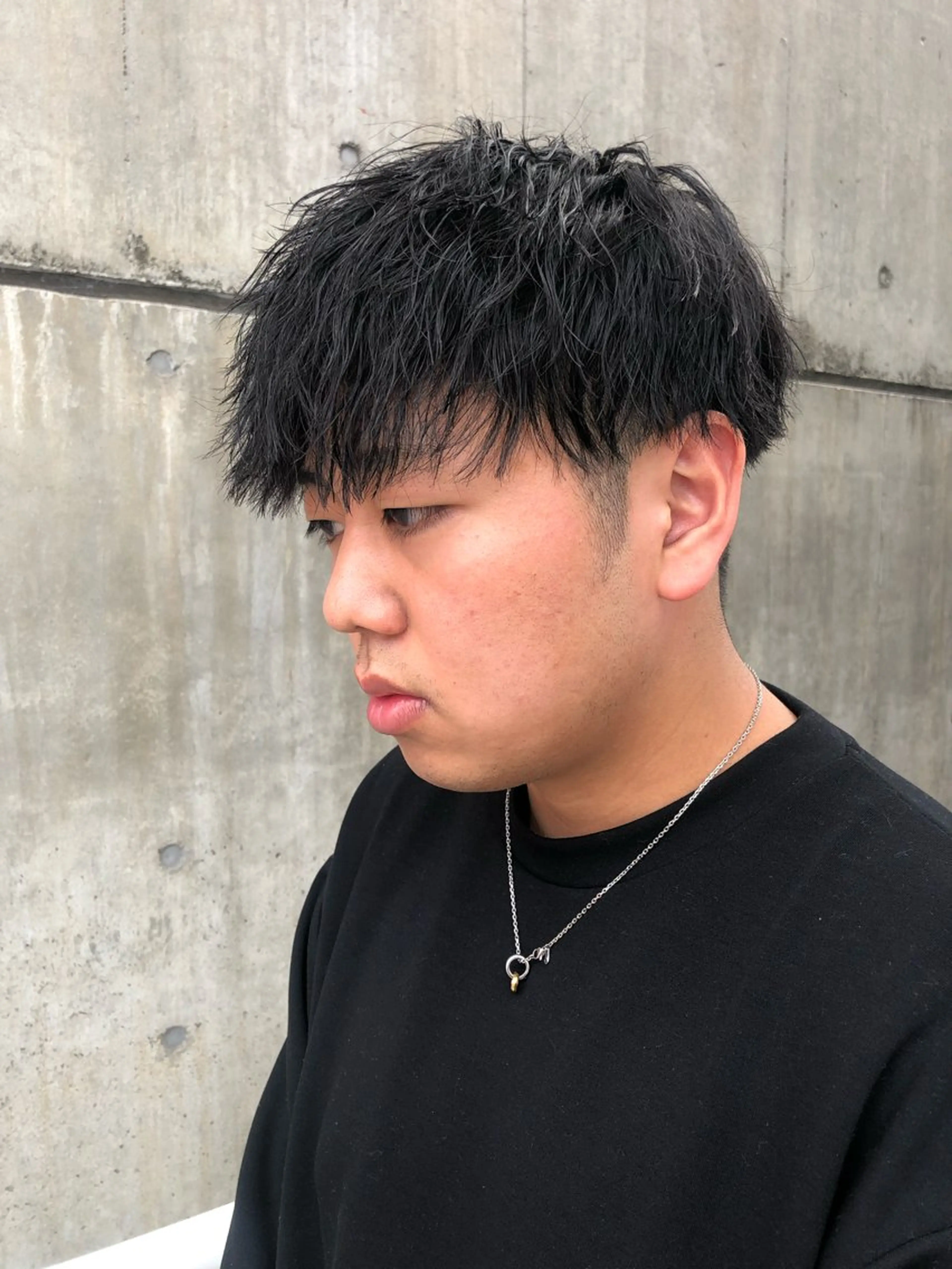 パーマ メンズ メンズパーマ メンズツイストパーマ ツイストパーマ 🔥メンズ圧倒的人気 ROOOMEN松田隆のヘアスタイル