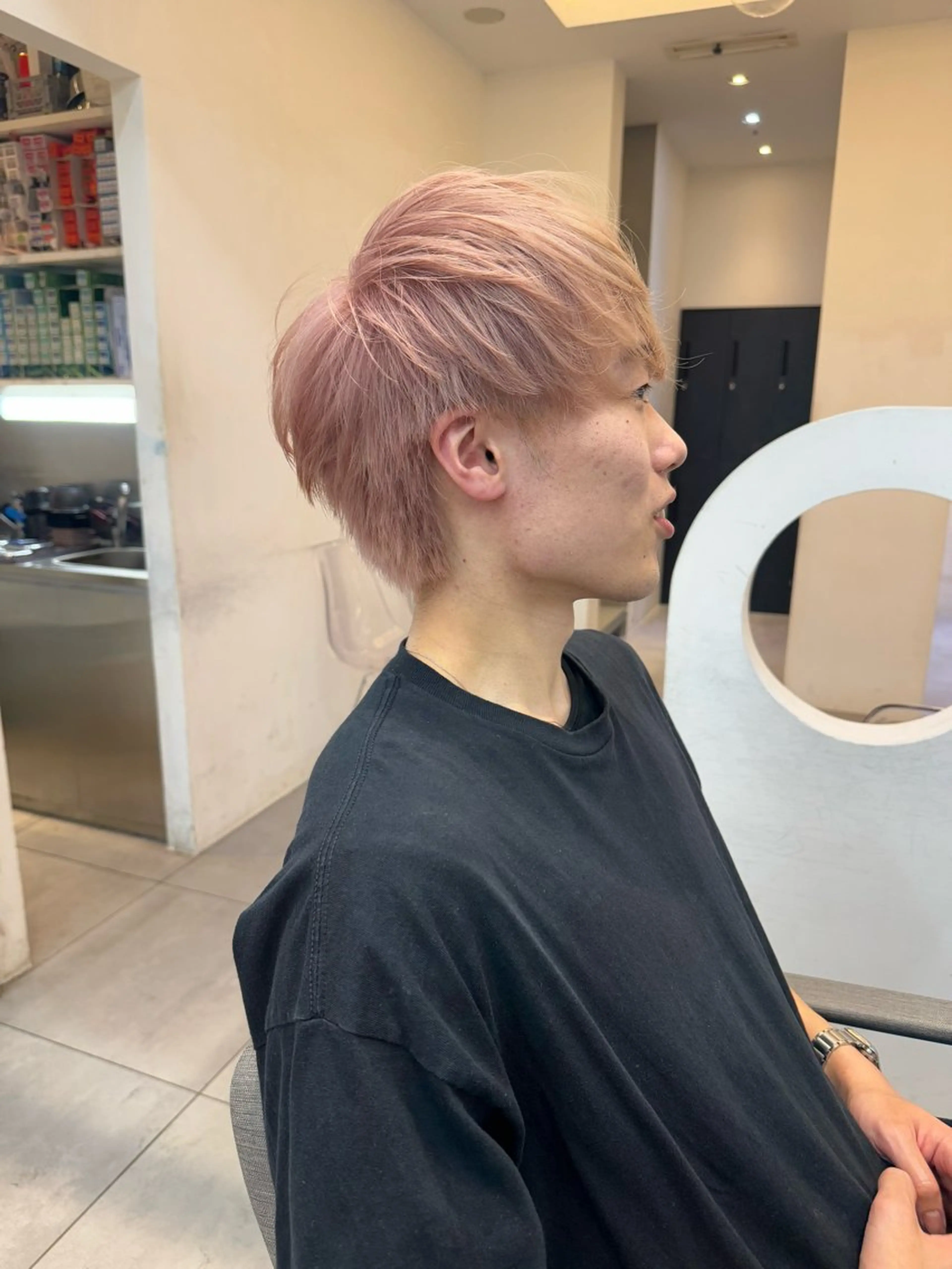 カラー メンズ メンズブリーチ ブリーチ ブラウンカラー ピンクカラー カット ヘアカラー 🫧髪質改善•艶カラ ー特化🫧谷奥甲太のヘアスタイル