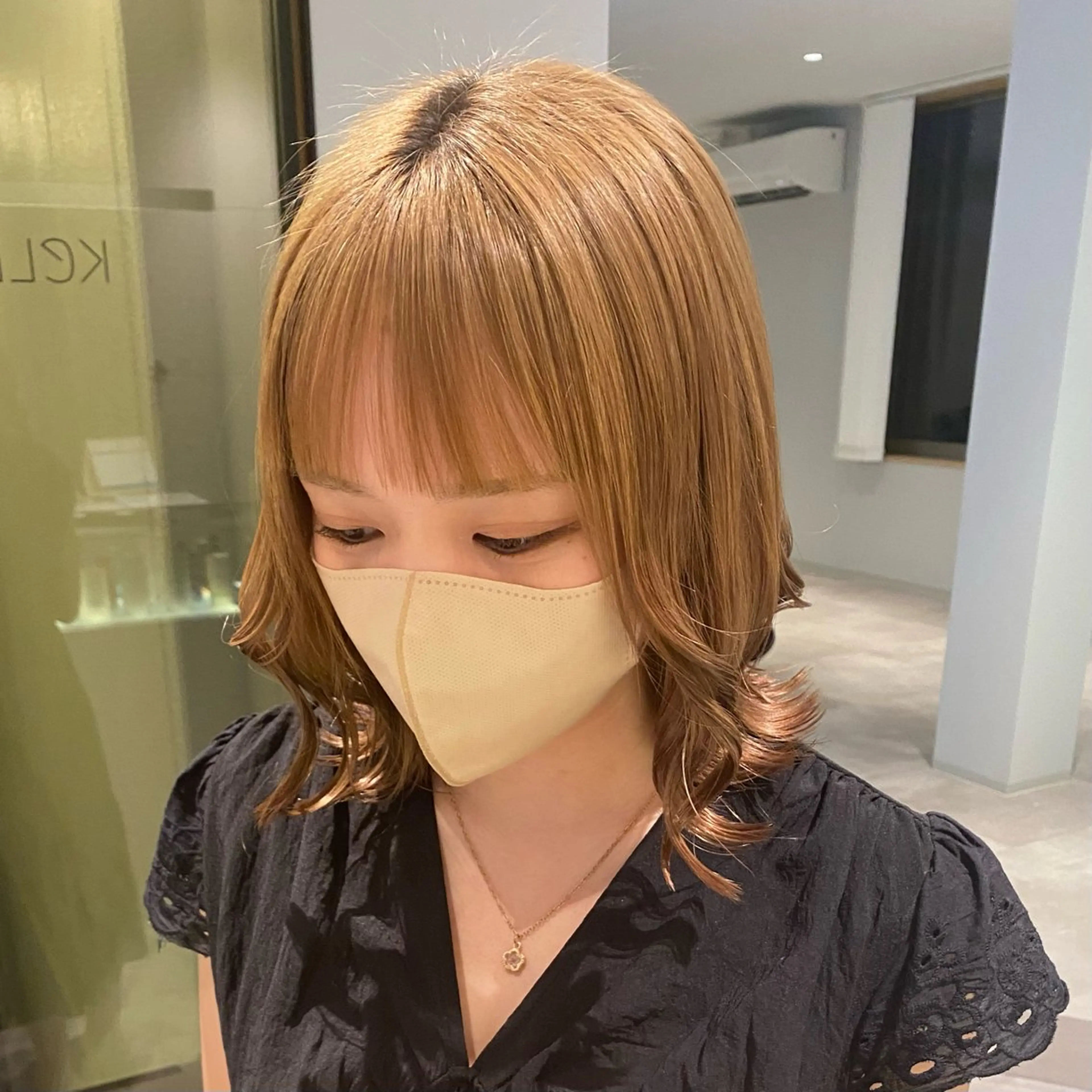 ミディアム くびれヘア 韓国風ヘア kelly.un MIUのヘアスタイル