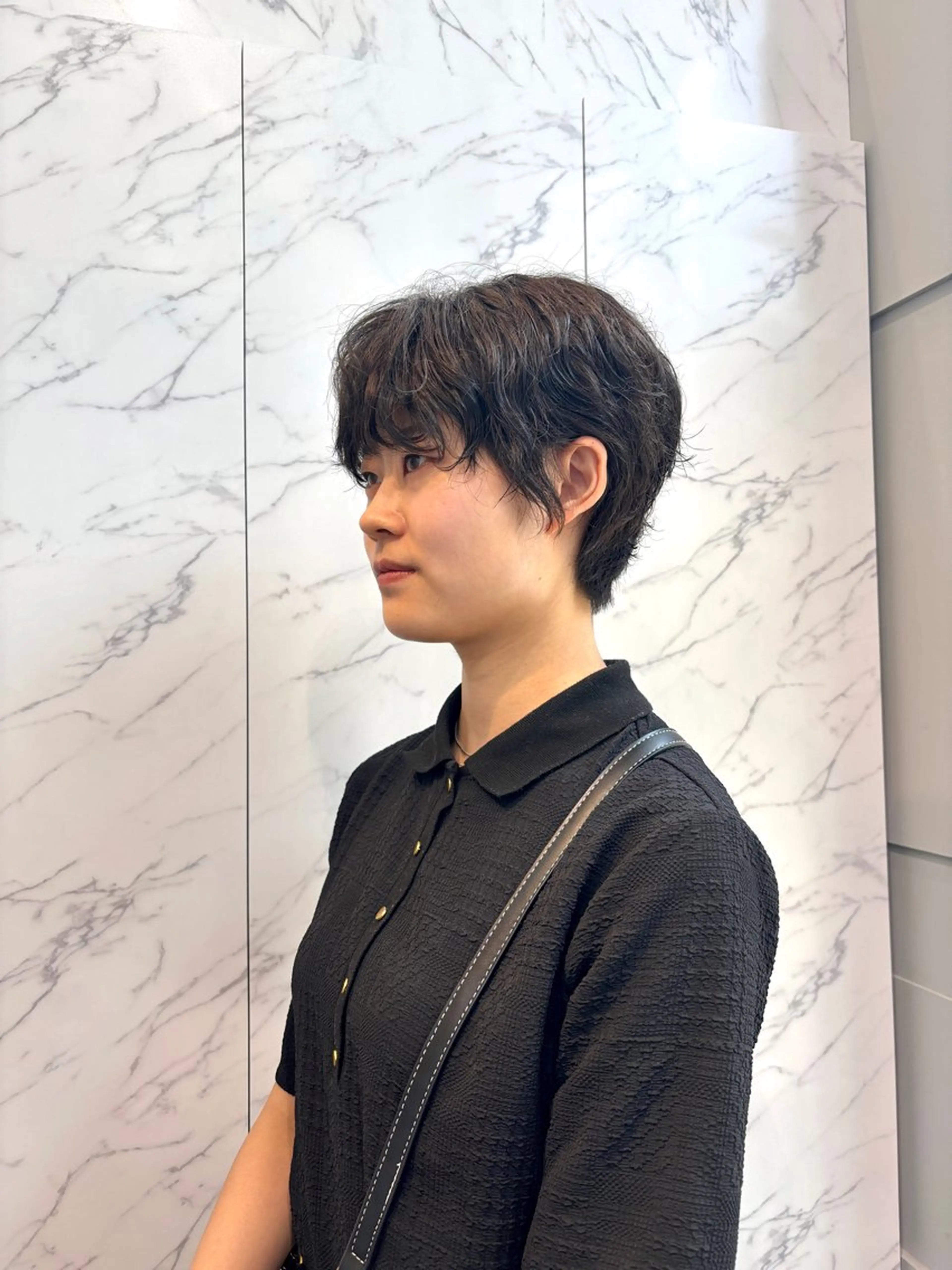 ショート miu /透明感カラーのヘアスタイル