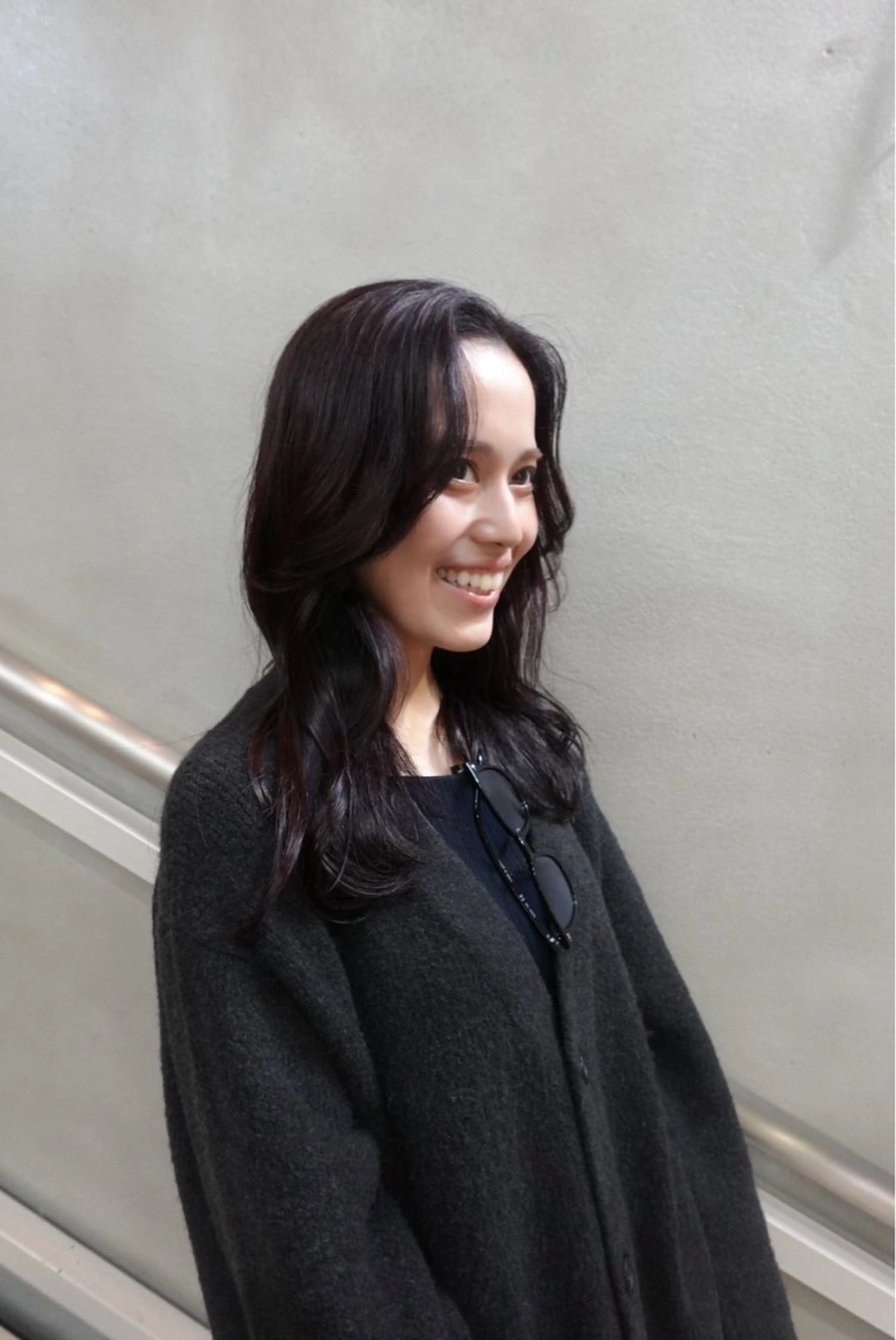 ロング カラー 佐藤 永夏のヘアスタイル