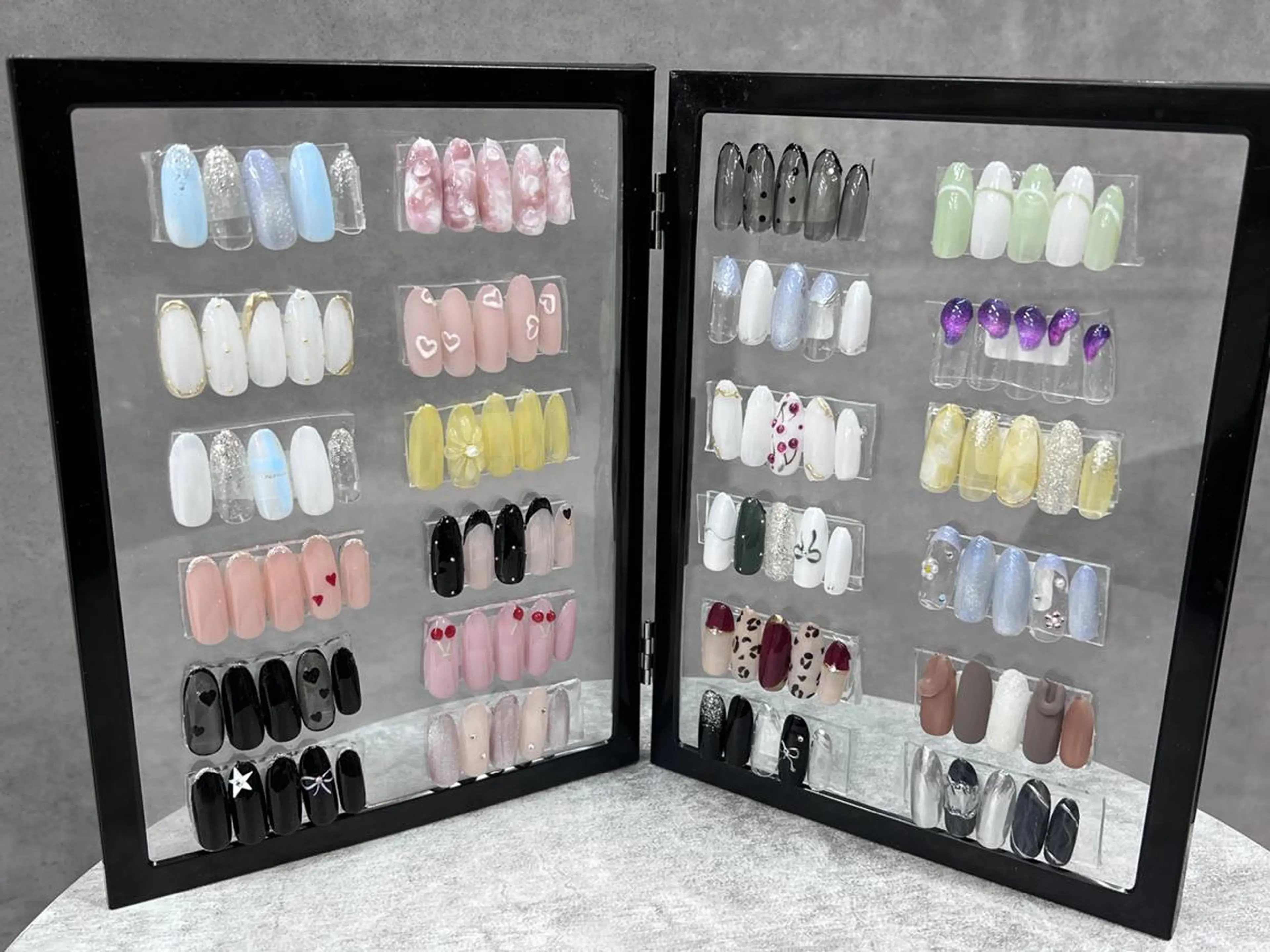 ネイル ハンドネイル E nail ネイリストのネイルデザイン