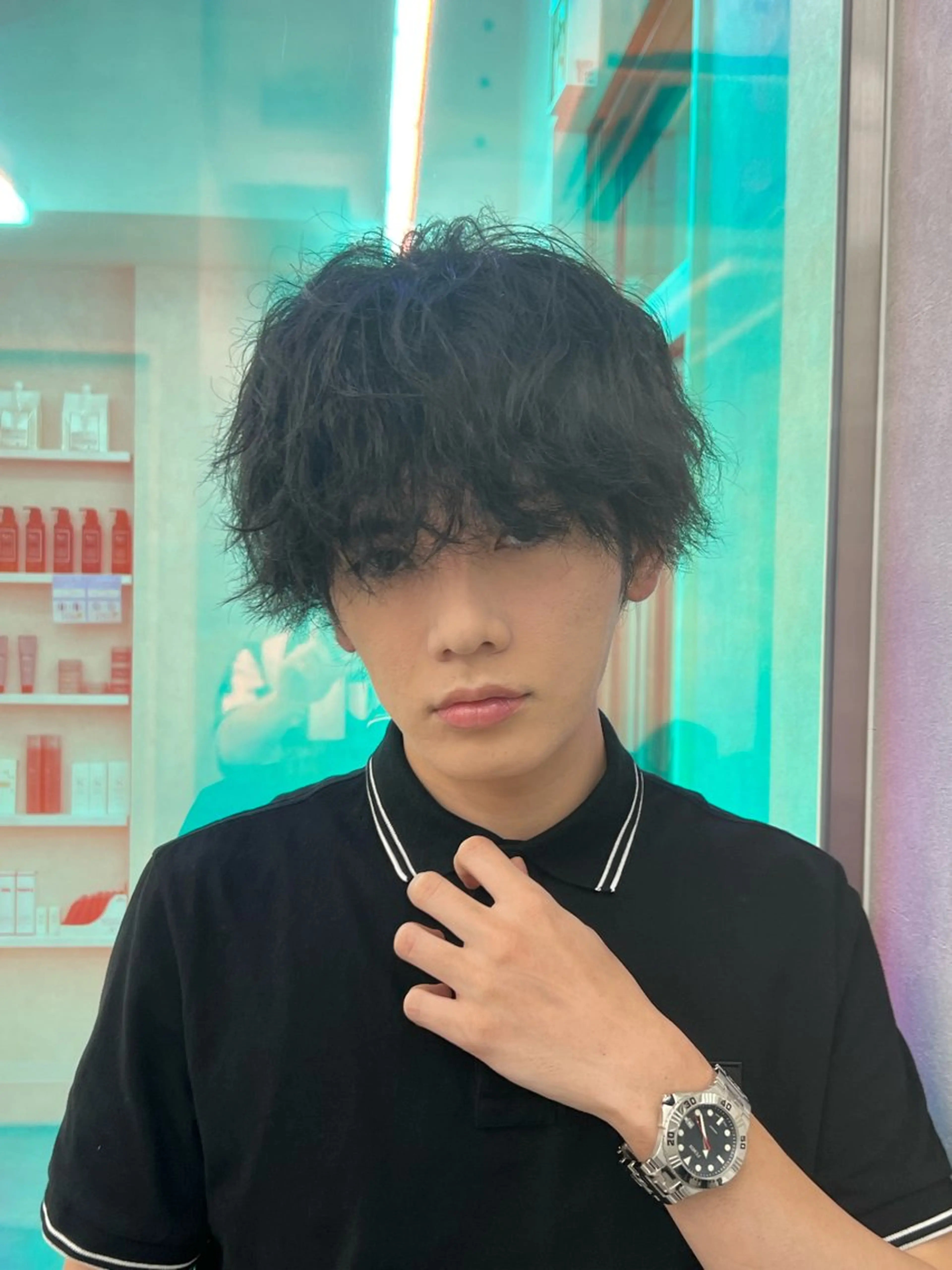 ショート パーマ メンズ メンズパーマ ツイストスパイラルパーマ スパイラルパーマ カット パーマ 古川 颯馬のヘアスタイル