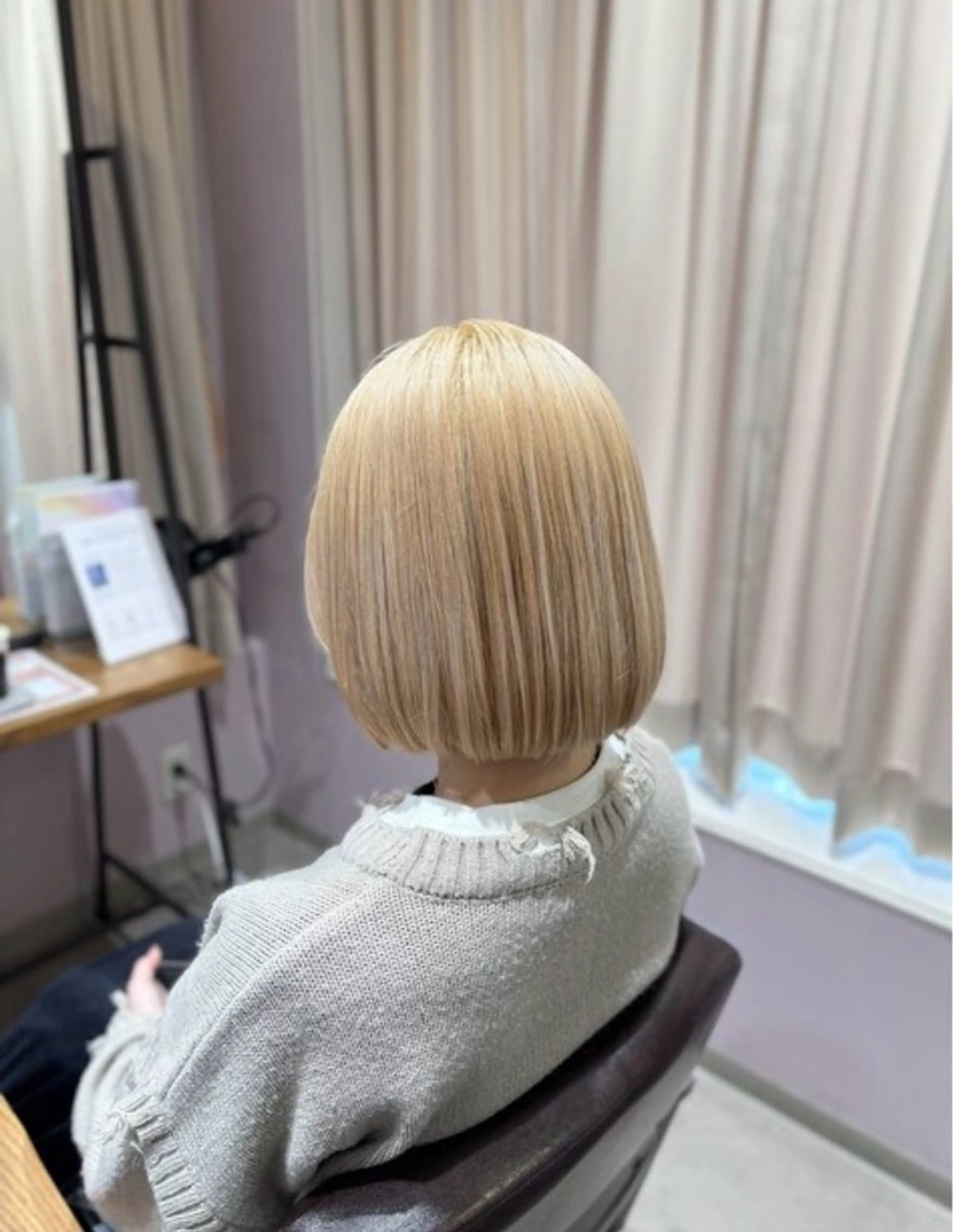 カラー ヘアカラー 梶 瑞希のヘアスタイル