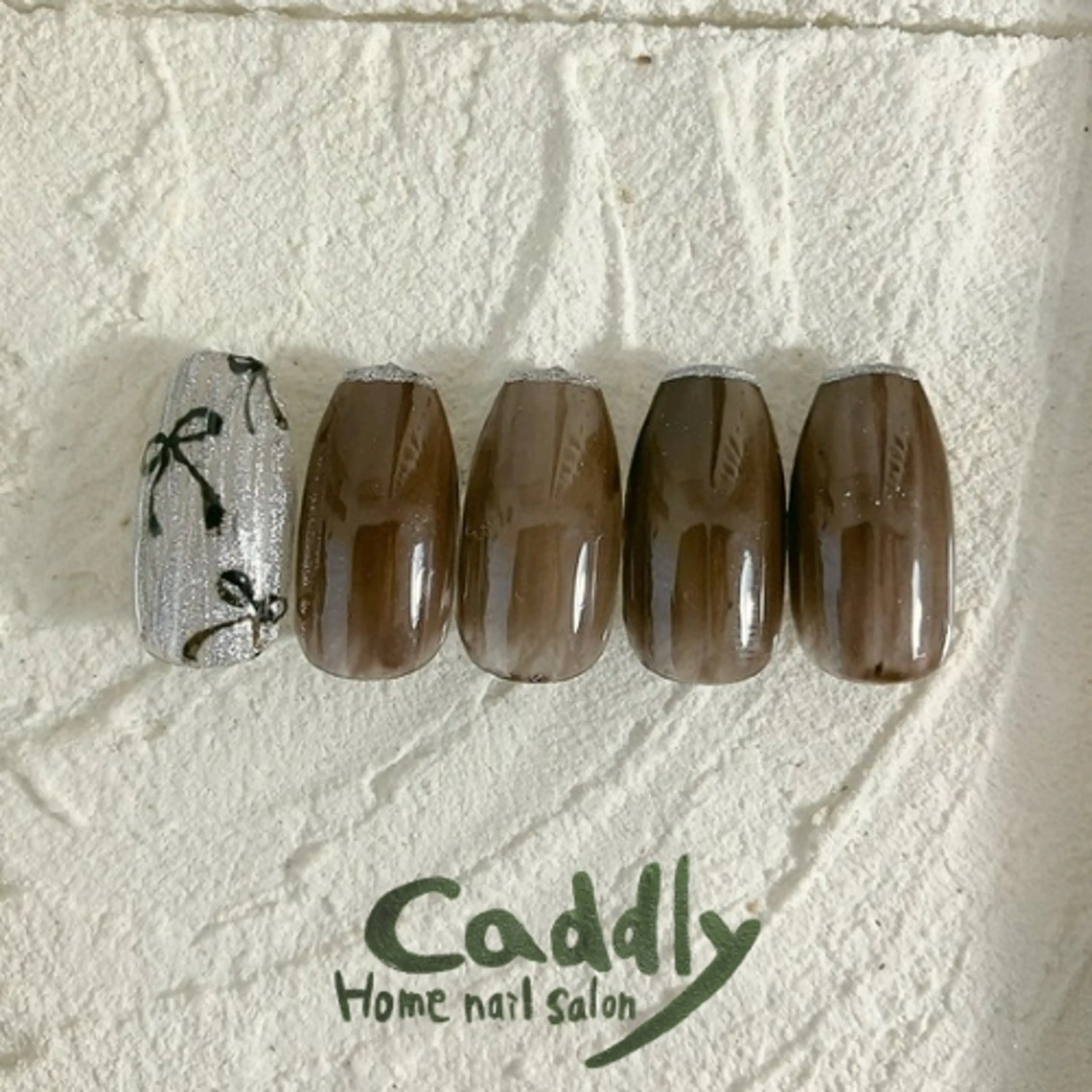 ネイル caddly naoのネイルデザイン