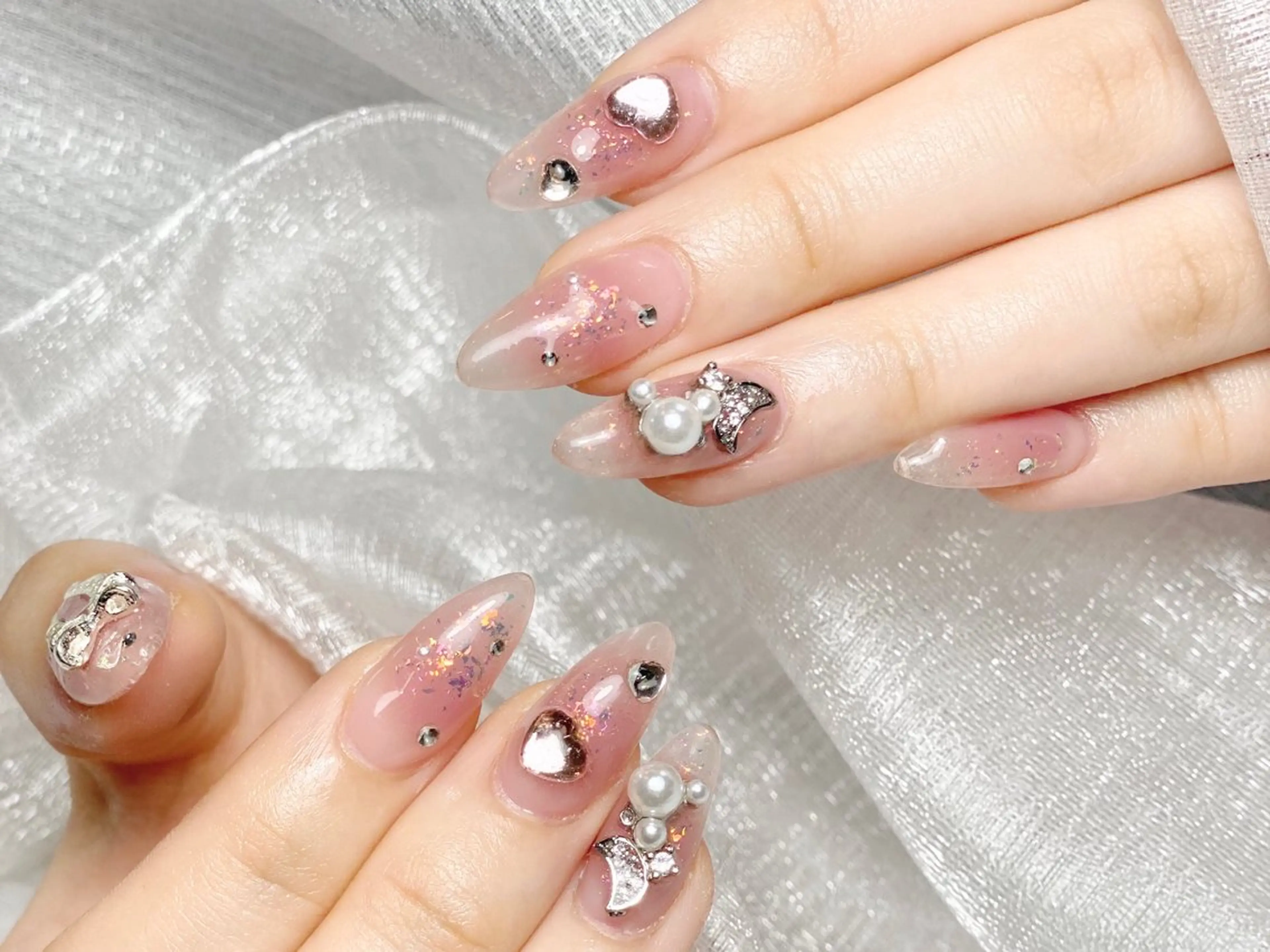 ネイル オーロラネイル チークネイル 長さ出し フットネイル フレンチネイル NaNa nailのネイルデザイン