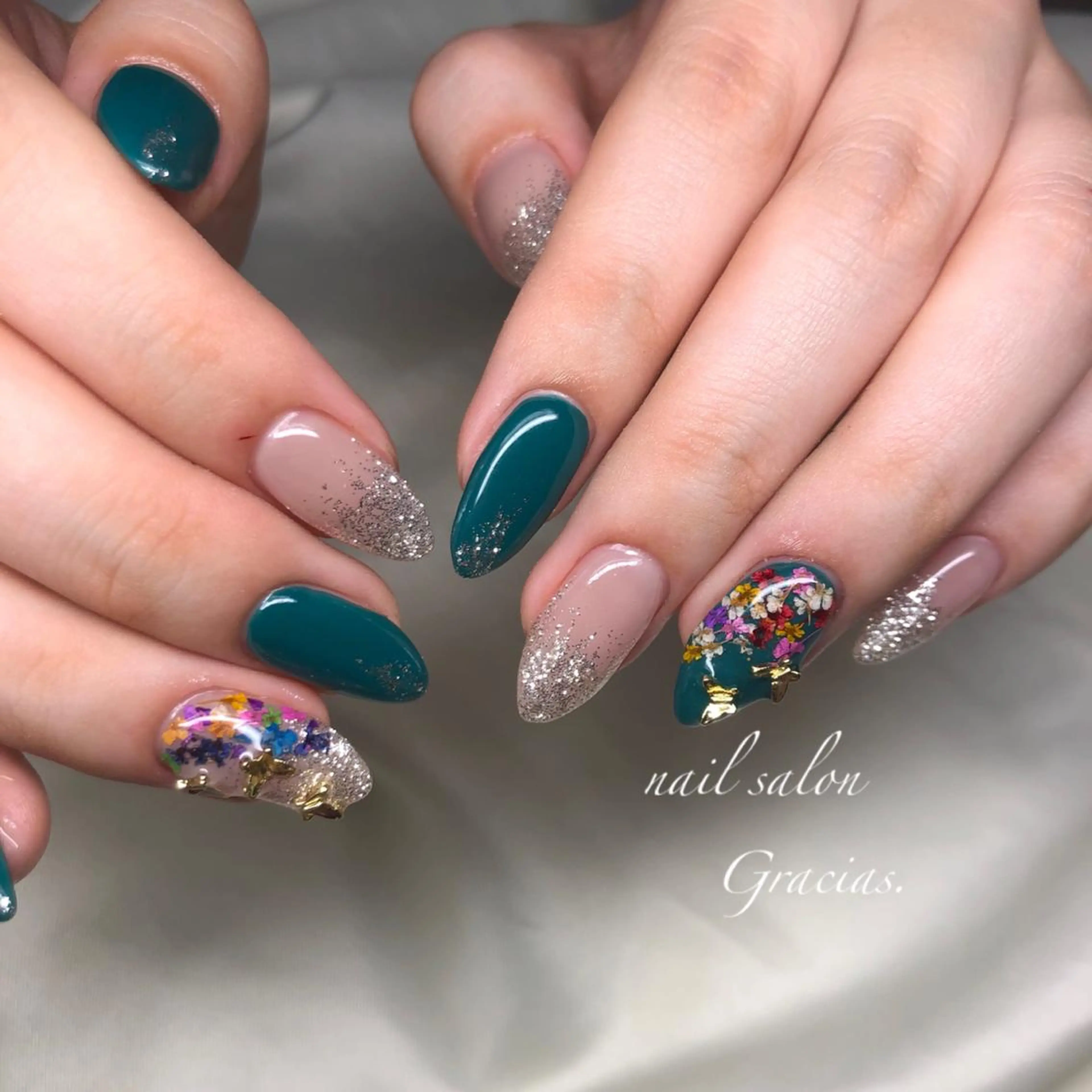 パーマ ハンドネイル Gracias. rieのネイルデザイン
