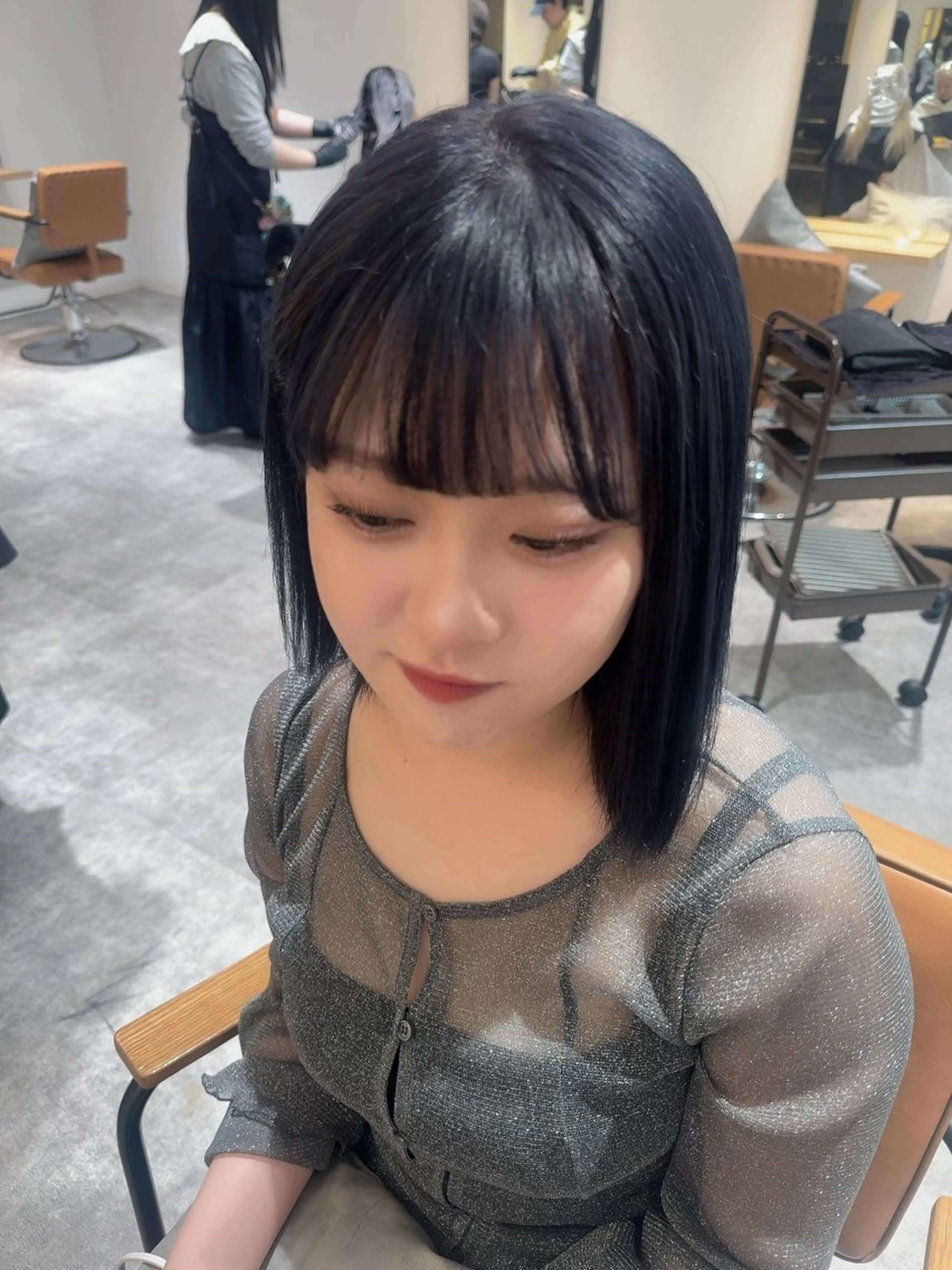 ミディアム カラー ブリーチ ブルーカラー ブルーラベンダー ラベンダーカラー カット ヘアカラー オスズ 🎀´-のヘアスタイル