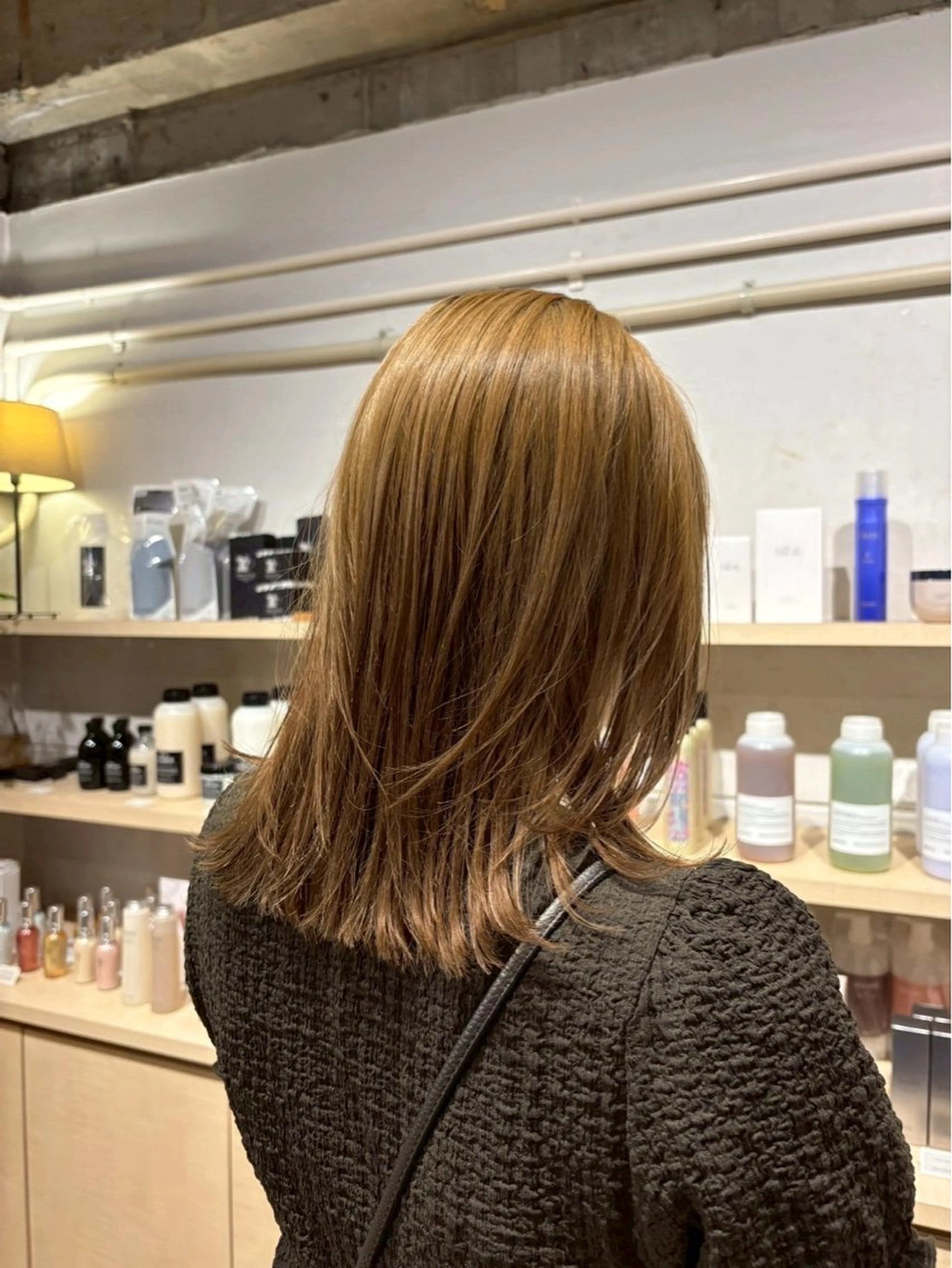 ミディアム カラー ブリーチ トリートメント ヘアカラー トリートメント aina ⠀ ⠀ ⠀のヘアスタイル