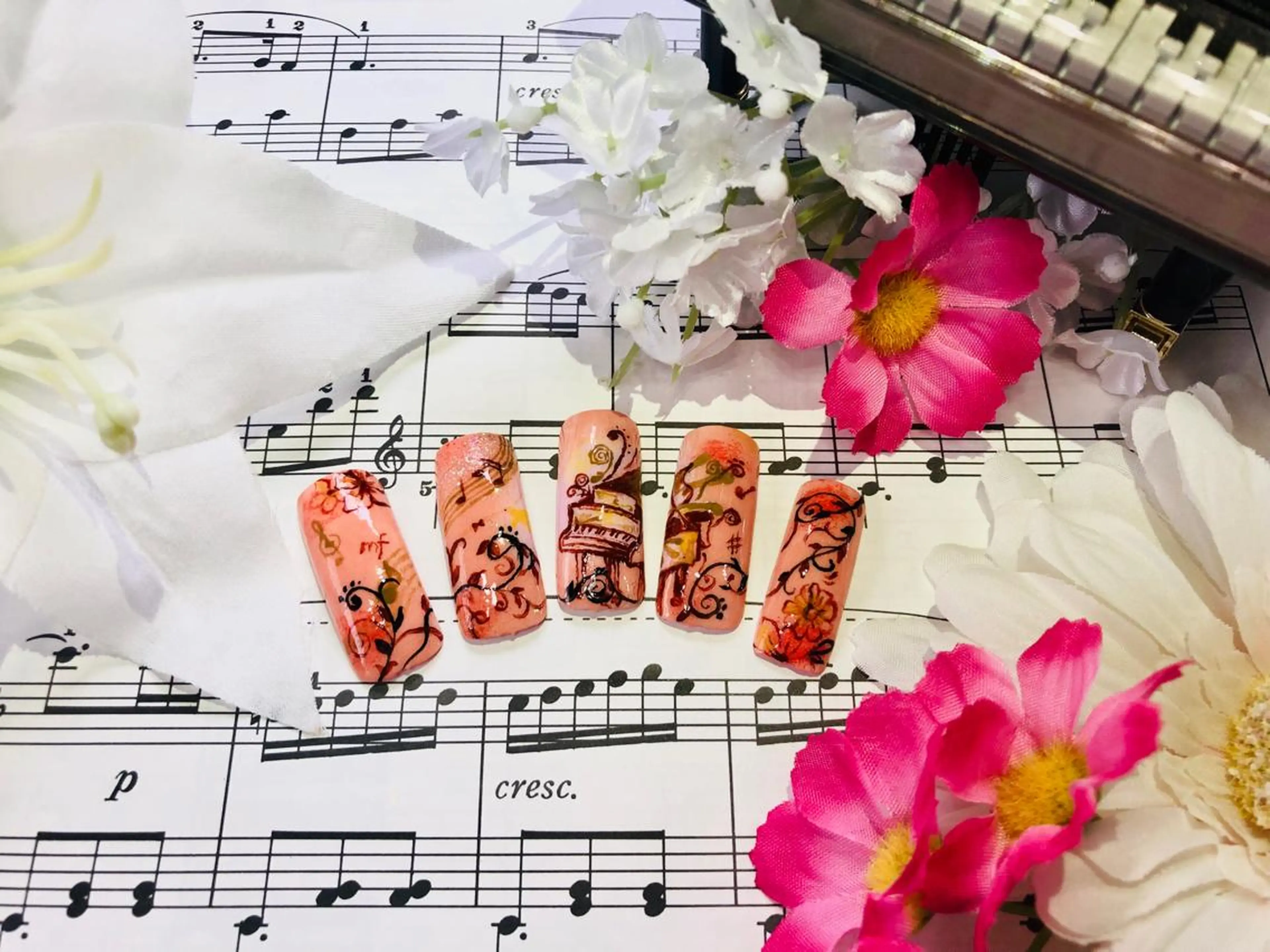 ネイル 京都レイヤーカット/ 縮毛矯正/羽柴りくのヘアスタイル