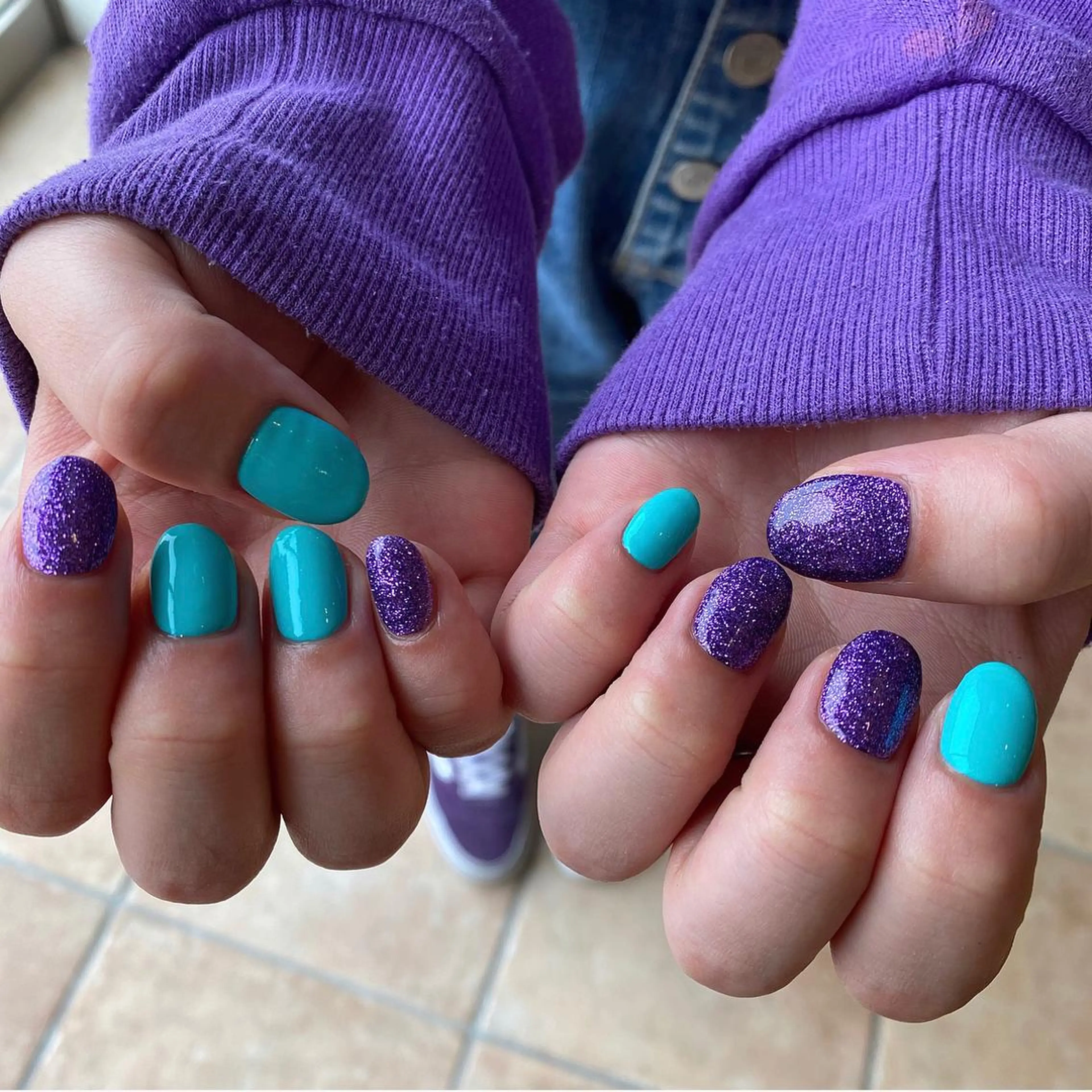 ネイル 椎葉 麻里矢のネイルデザイン