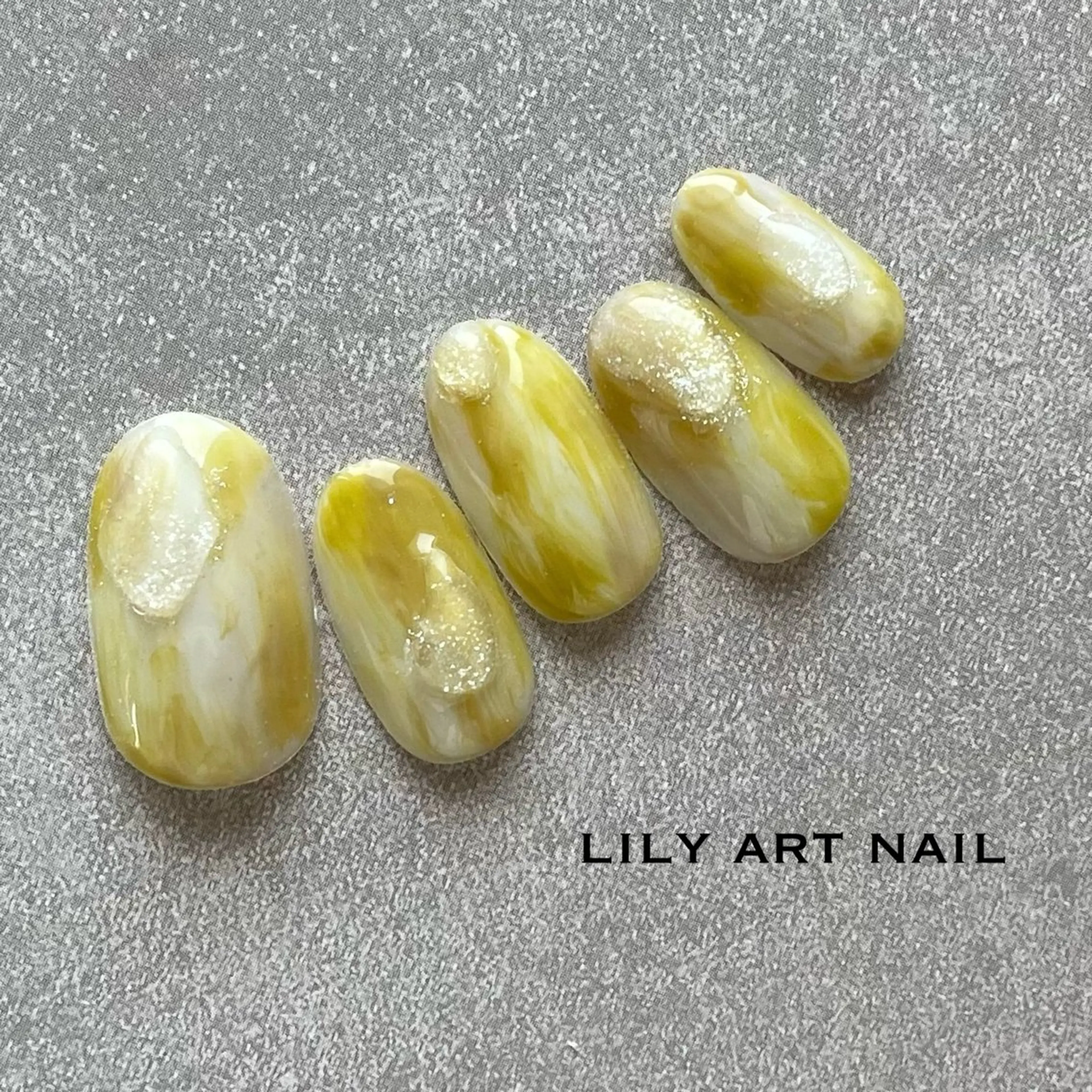 ネイル ハンドネイル LILY  ART NAILのネイルデザイン