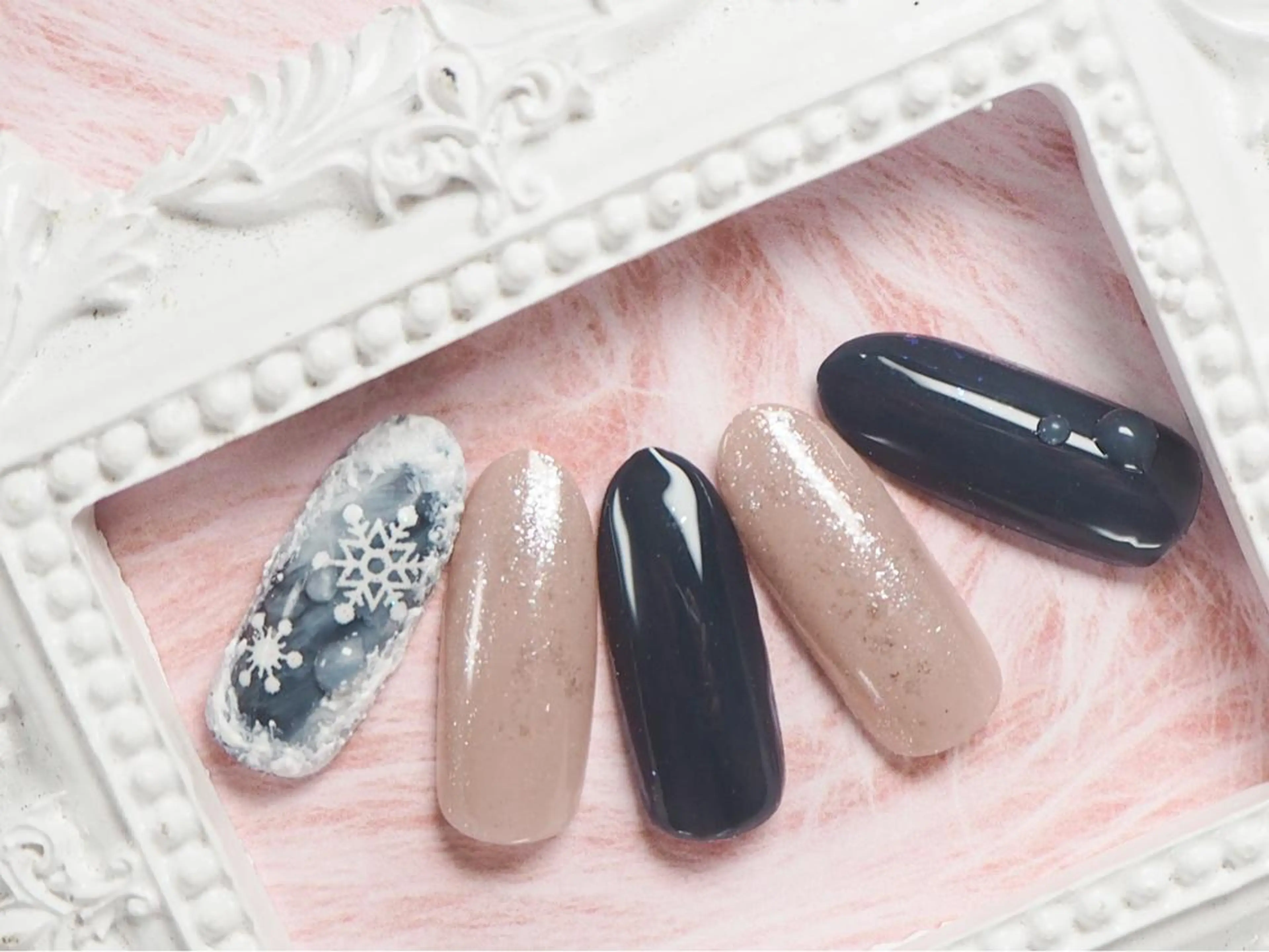 ネイル ビューティーサロン ヘゼリヒのネイルデザイン