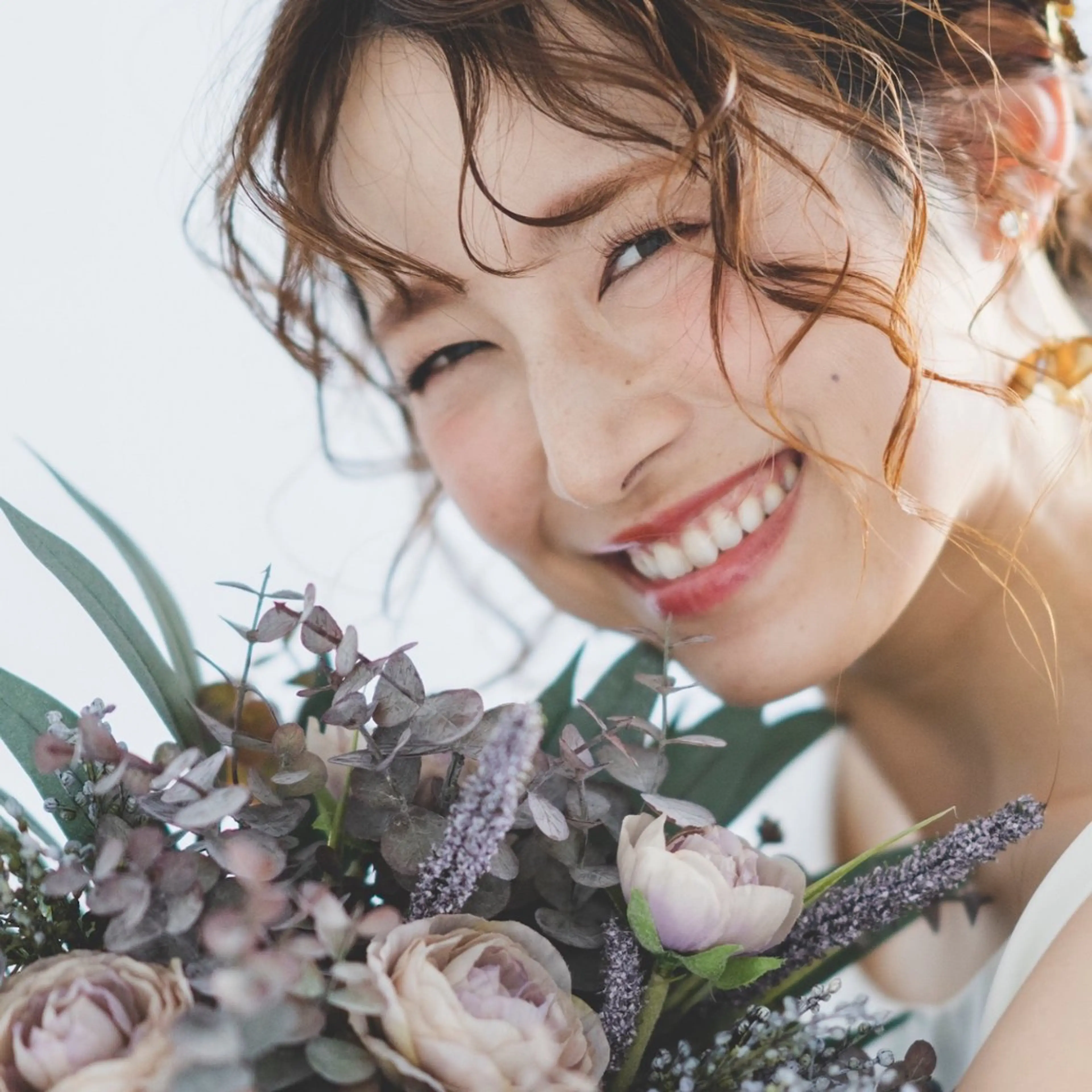 《ブライダル＊1DAY集中》セルフホワイトニング16分×4回照射 ¥18,000→¥13,000の写真